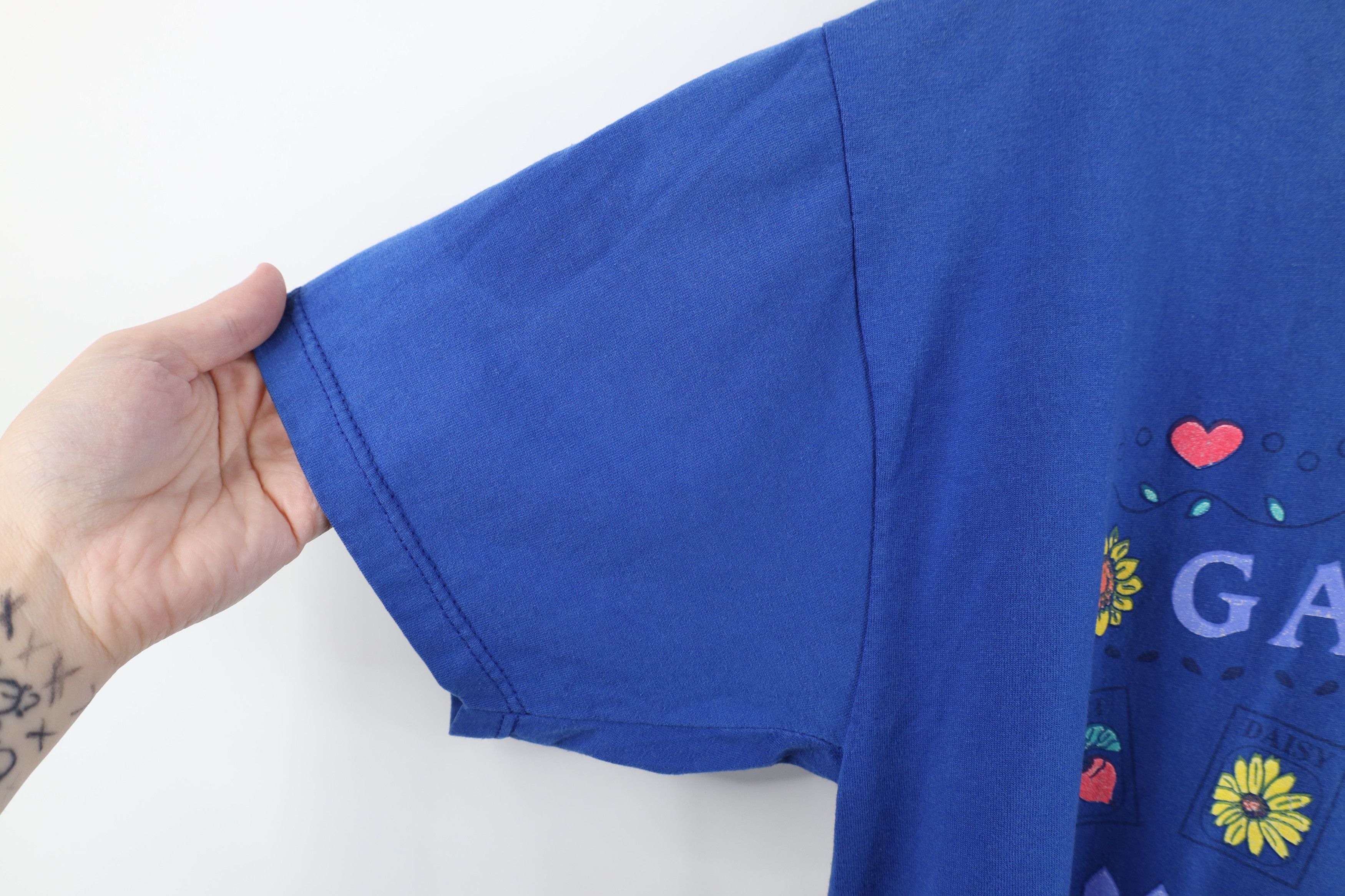 Vintage Vintage 90s Streetwear Gardening Nature Flower T-Shirt USA Size L / US 10 / IT 46 - 10 Thumbnail