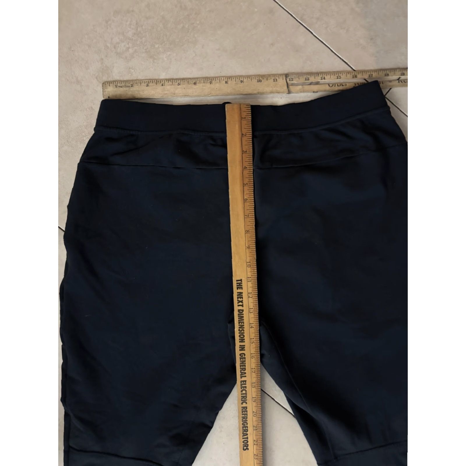 Lululemon Lululemon Pants Mens 2XL Black Jogger Sweatpants Drawstring Cuffed Pockets Size US 39 - 6 Thumbnail