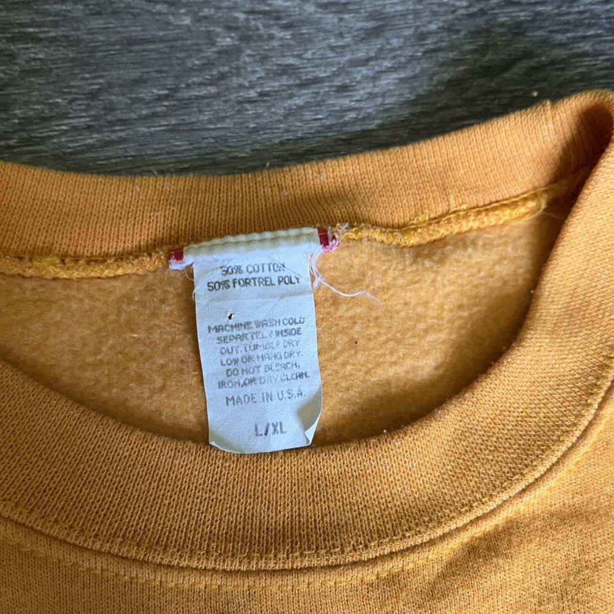 Vintage Vintage 1990s United States Marine Corps Crewneck Sweatshirt Size US XL / EU 56 / 4 - 5 Thumbnail