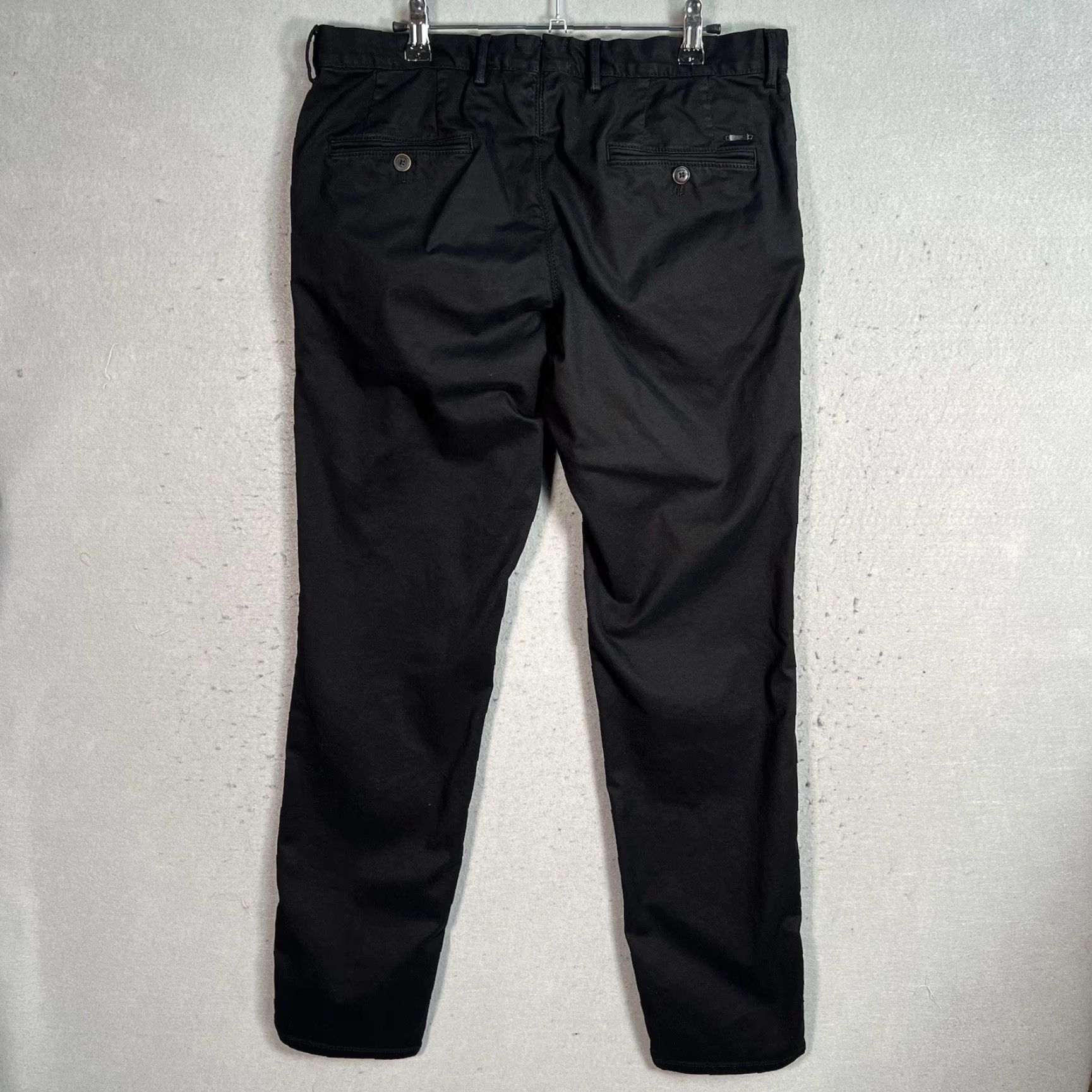 Mango Mango Jeans Pants Chino Black Mens Slim Fit Adult 33 x 32 Denim Cotton Blend Flat Front Inseam 32 Classic Tapered Capable Size US 34 / EU 50 - 2 Thumbnail