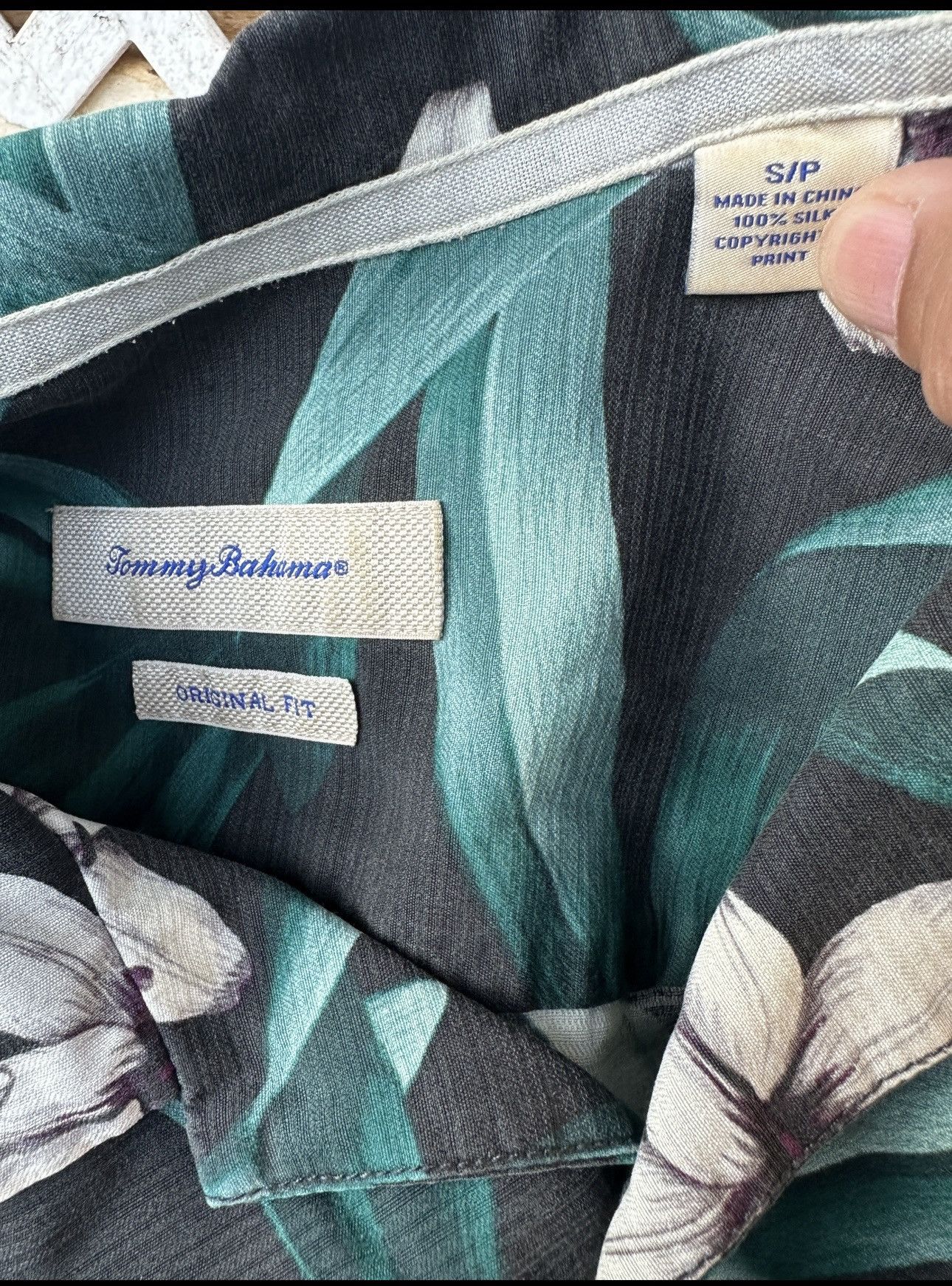 Tommy Bahama Tommy Bahama Hawaiian Print Green Men's S/P Size US S / EU 44-46 / 1 - 4 Thumbnail