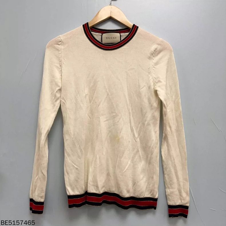 Gucci Gucci White wool knitted long sleeves 2506-Nextarrow Size ONE SIZE - 1 Thumbnail