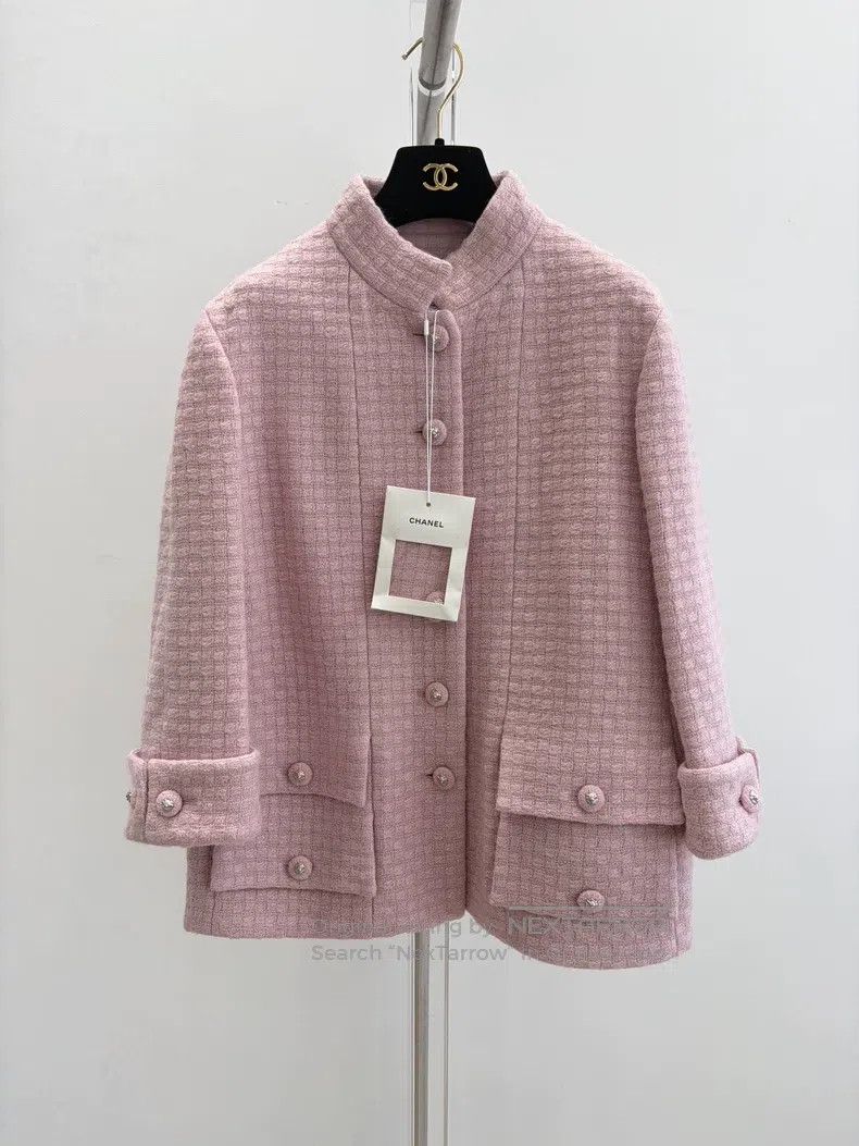 Chanel Autumn and winter show style fog pink nude pink waf