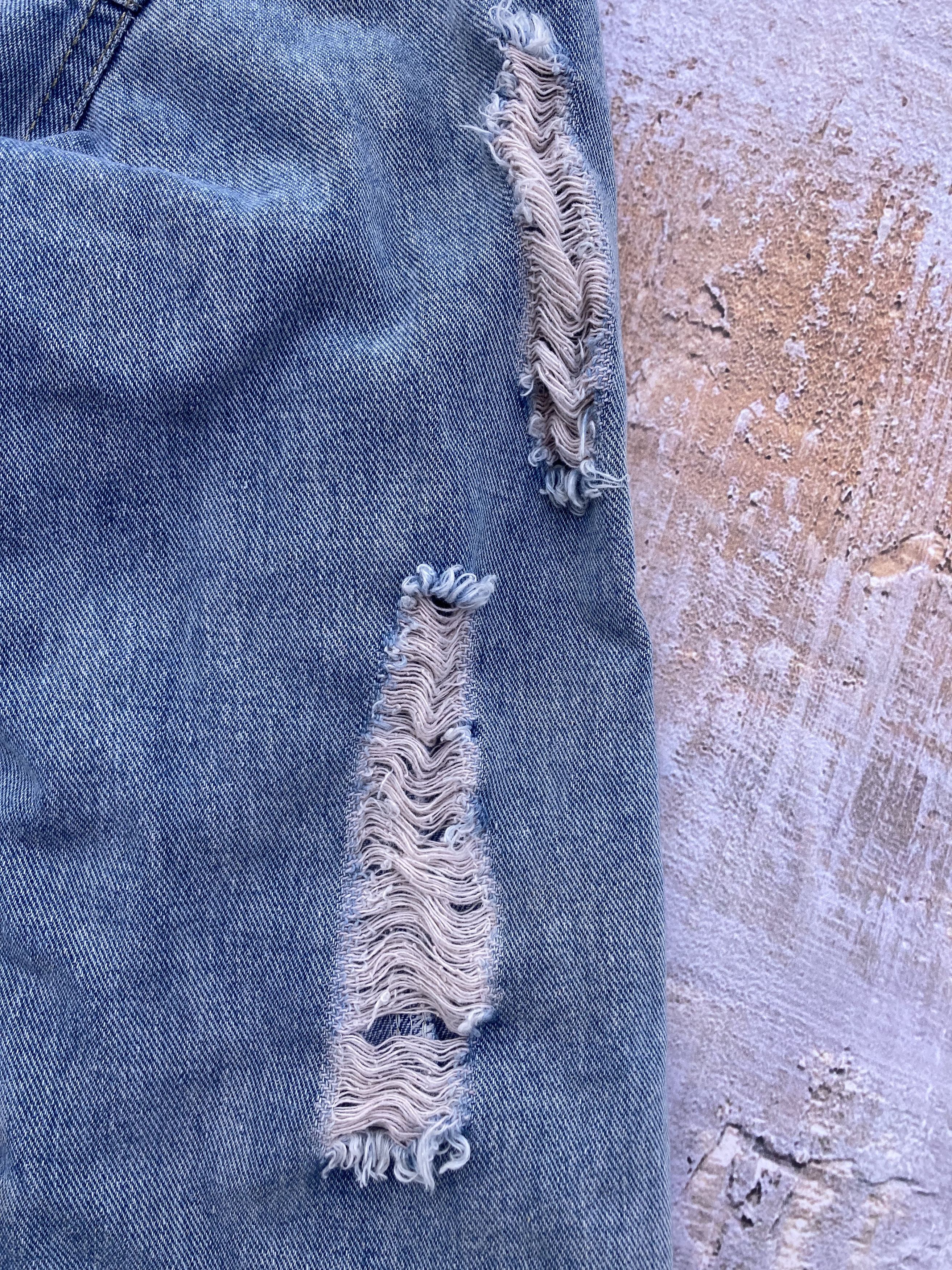 Vintage Vintage Distressed Ripped Jeans Jacket Women’s Size OS Size ONE SIZE - 6 Thumbnail