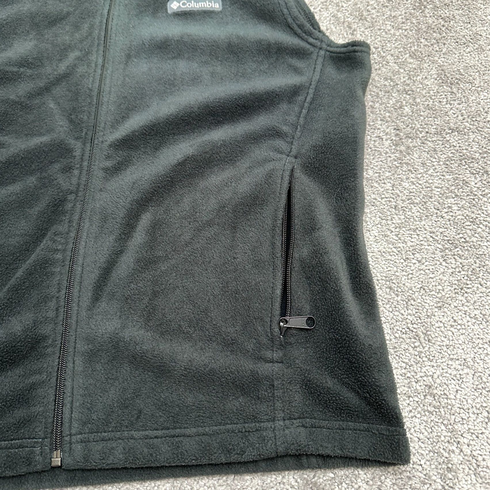 Vintage Columbia Steens Mountain Vest Mens Medium Black Fleece Zip Pockets Full Zip Outdoor Size US M / EU 48-50 / 2 - 3 Thumbnail