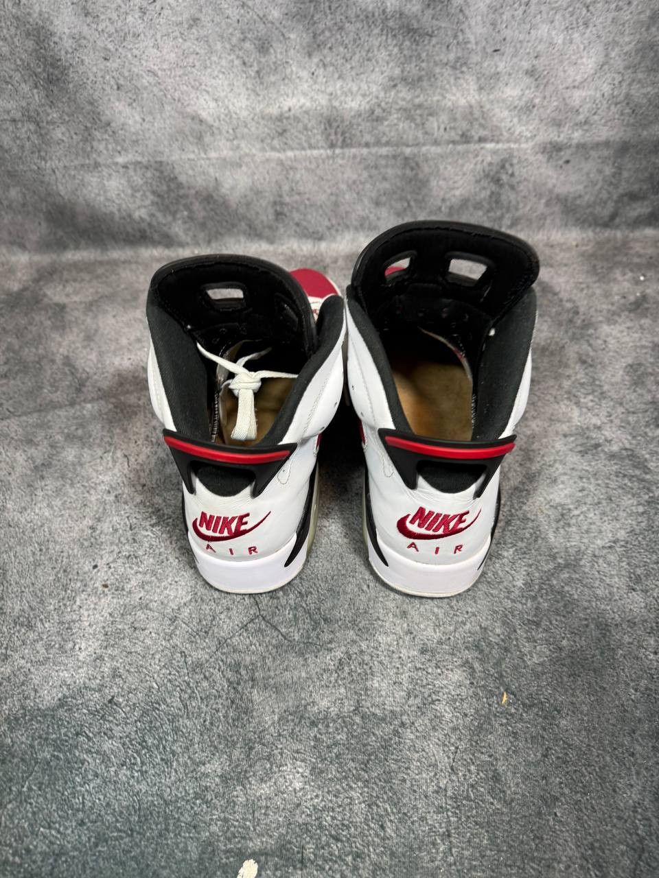 Jordan Brand Size 9.5 | Jordan 6 Carmine No Box | Pre-Owned Size US 9.5 / EU 42-43 - 3 Thumbnail