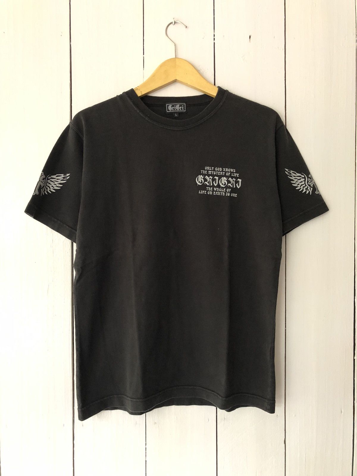 If Six Was Nine × Japanese Brand × Le Grande Bleu (L.G.B.) JAPANESE GRIGRI THE ONLY GOD KNOWS POEM SHIRT Size US L / EU 52-54 / 3 - 4 Thumbnail