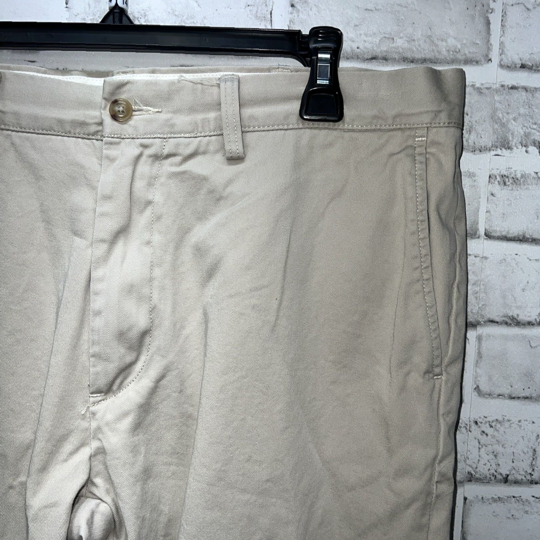 Polo Ralph Lauren Polo Ralph Lauren Classic Fit Beige Pants Mens Size 36x32 Size US M / EU 48-50 / 2 - 2 Thumbnail