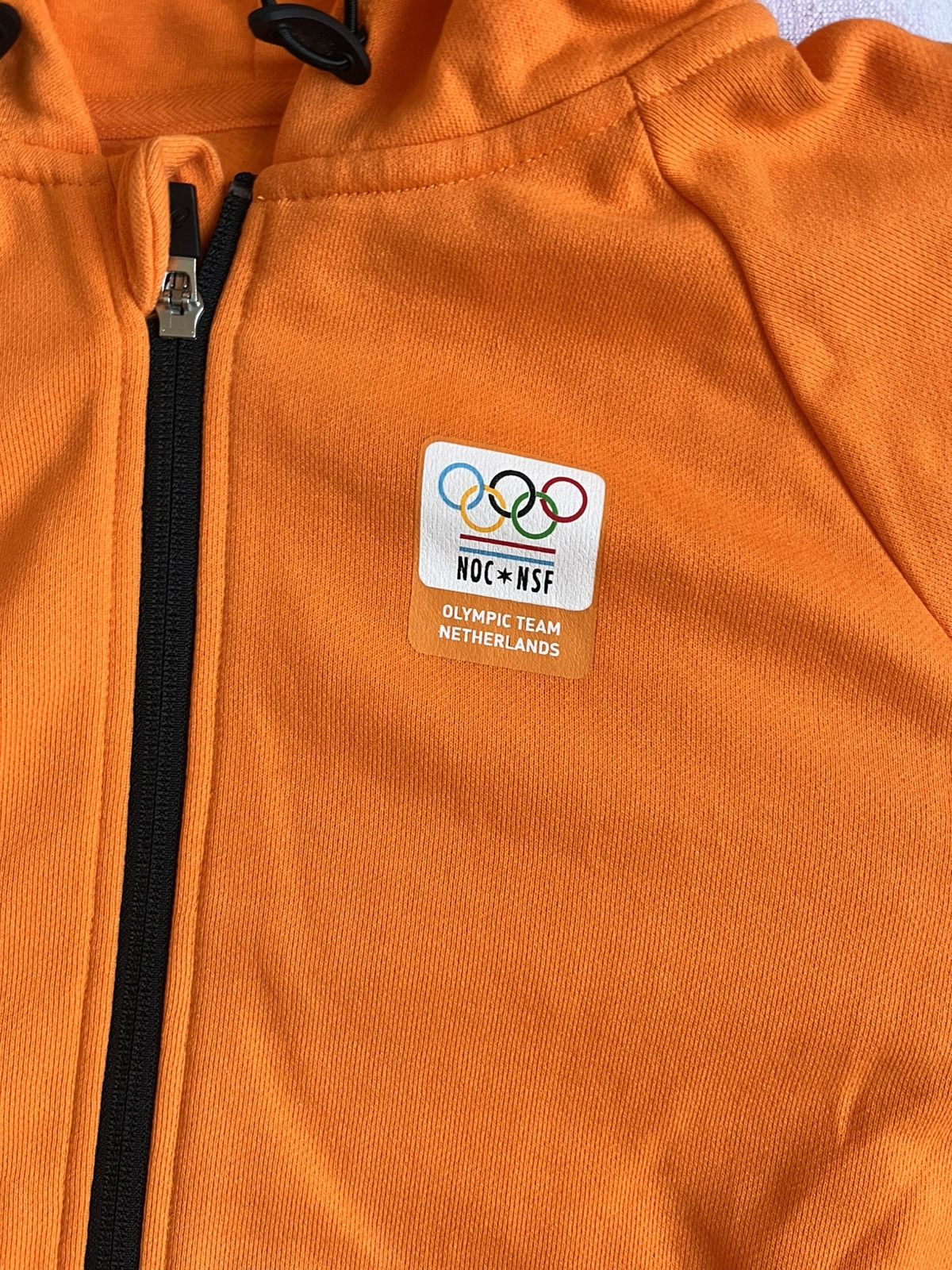 Asics Asics Netherlands Olympic Sweatshirt – Like New! Size M / US 6-8 / IT 42-44 - 4 Thumbnail