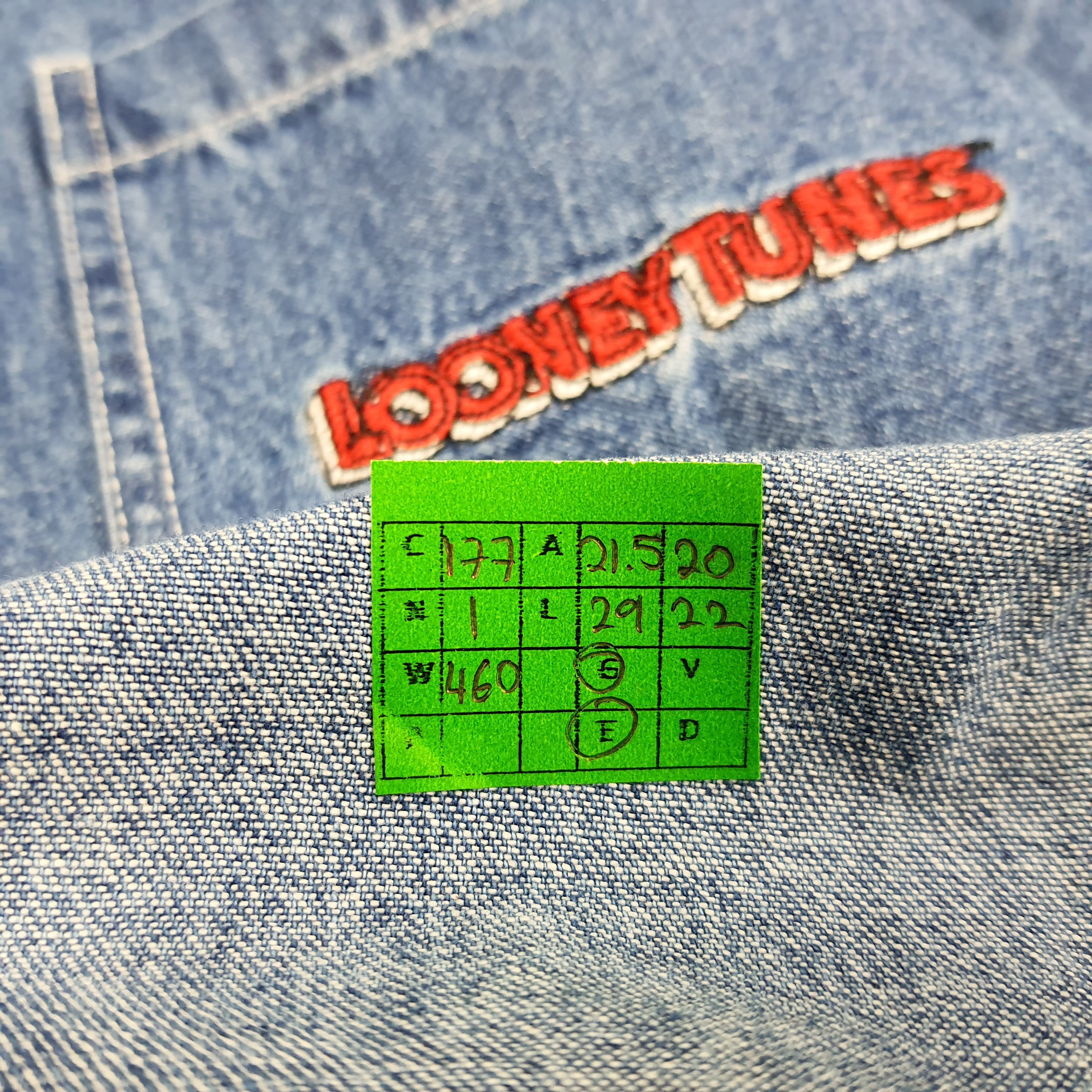 Vintage × Warner Bros Vintage Warner Bros. LOONEY TUNES Embroidery Shirt Size US M / EU 48-50 / 2 - 9 Thumbnail