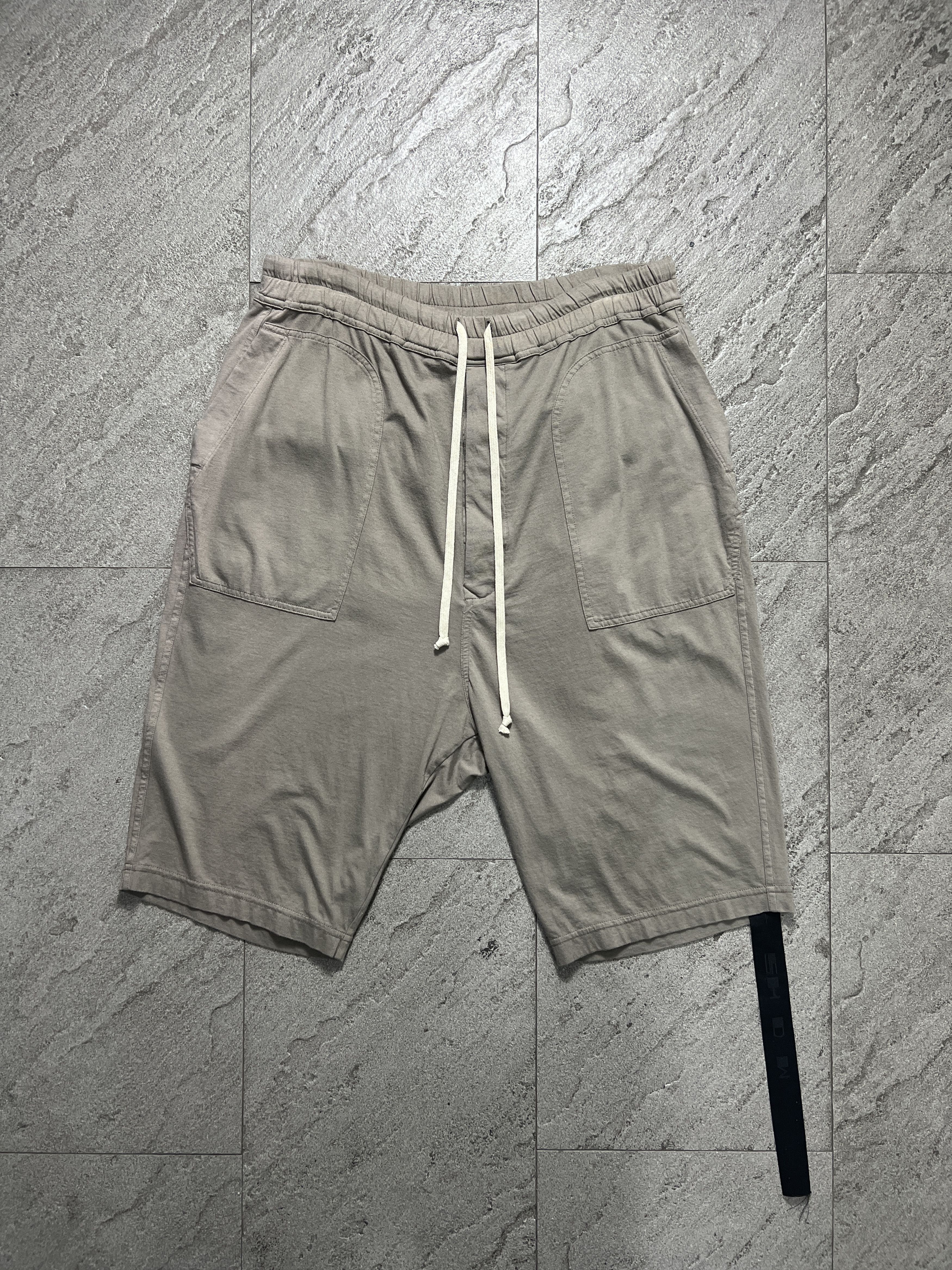 Rick Owens Drkshdw Rick Owens DRKSHDW Bela Shorts Dust S Italy Size US 34 / EU 50 - 3 Thumbnail