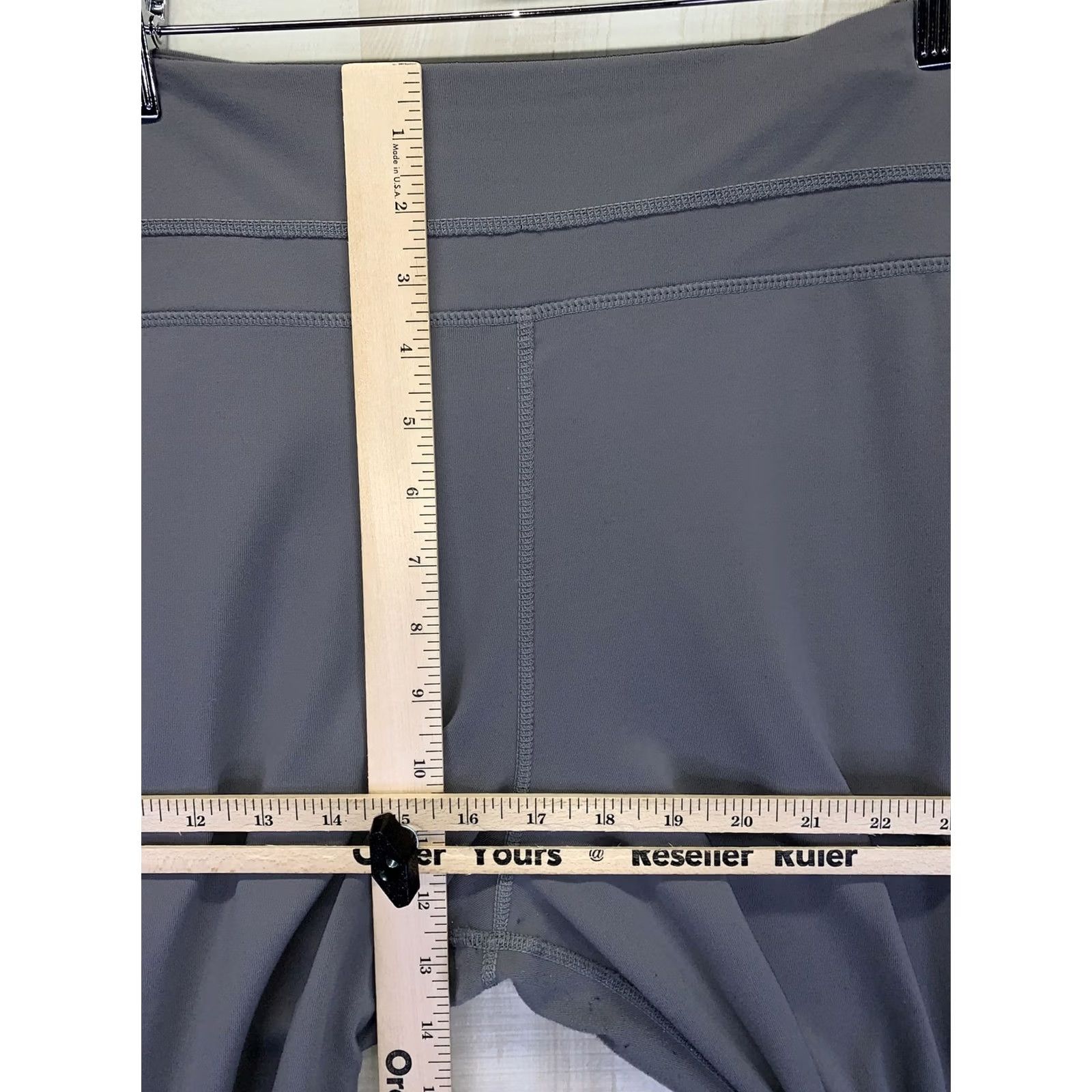 Eddie Bauer Eddie Bauer Gray Straight Leg Activewear Legging Pants Womens XL-9090 Size 40" / US 18 - 3 Thumbnail