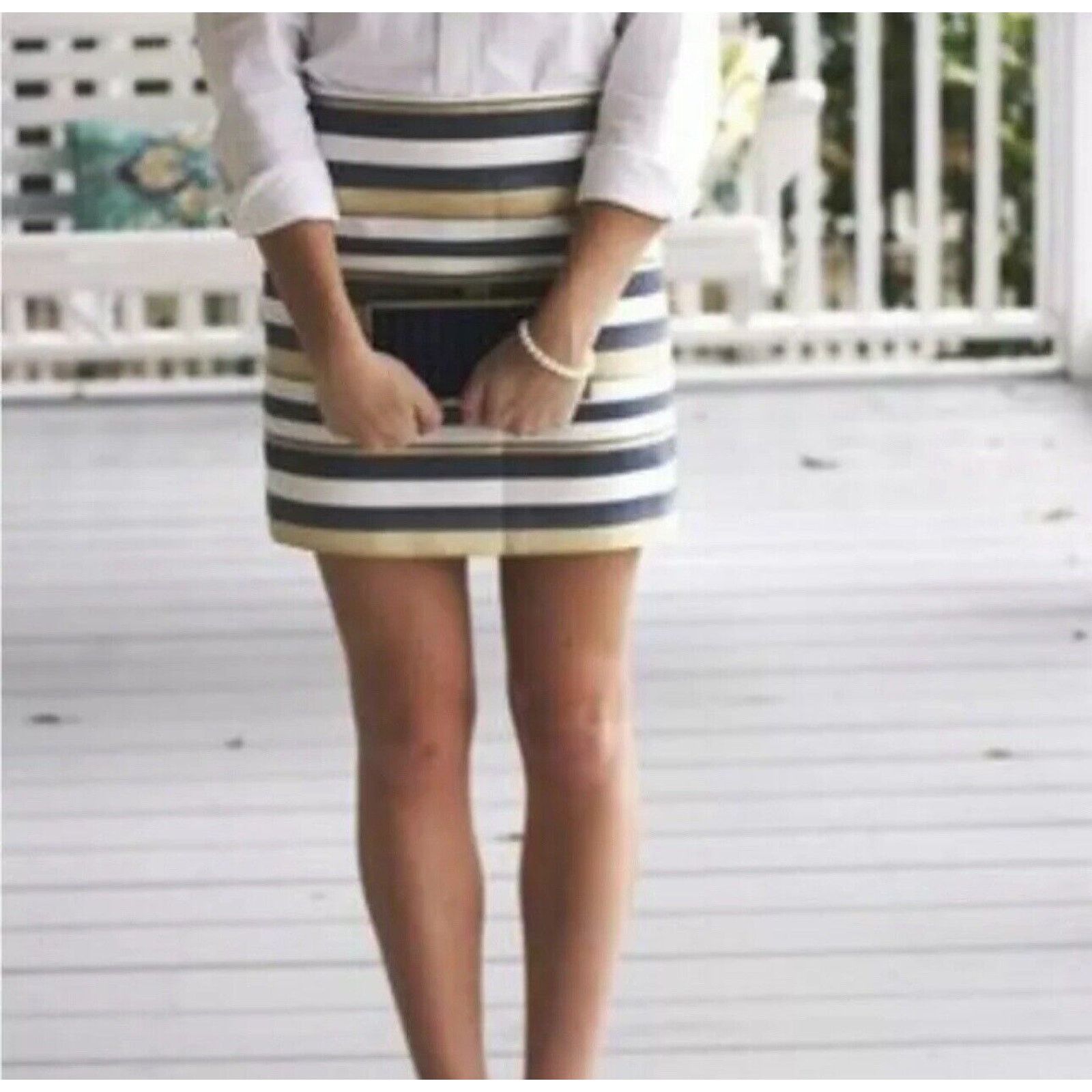 J.Crew J CREW FACTORY Sz 4 Shiny Striped Mini Skirt Lined Gold Blue Size 27" / US 4 / IT 40 - 3 Thumbnail