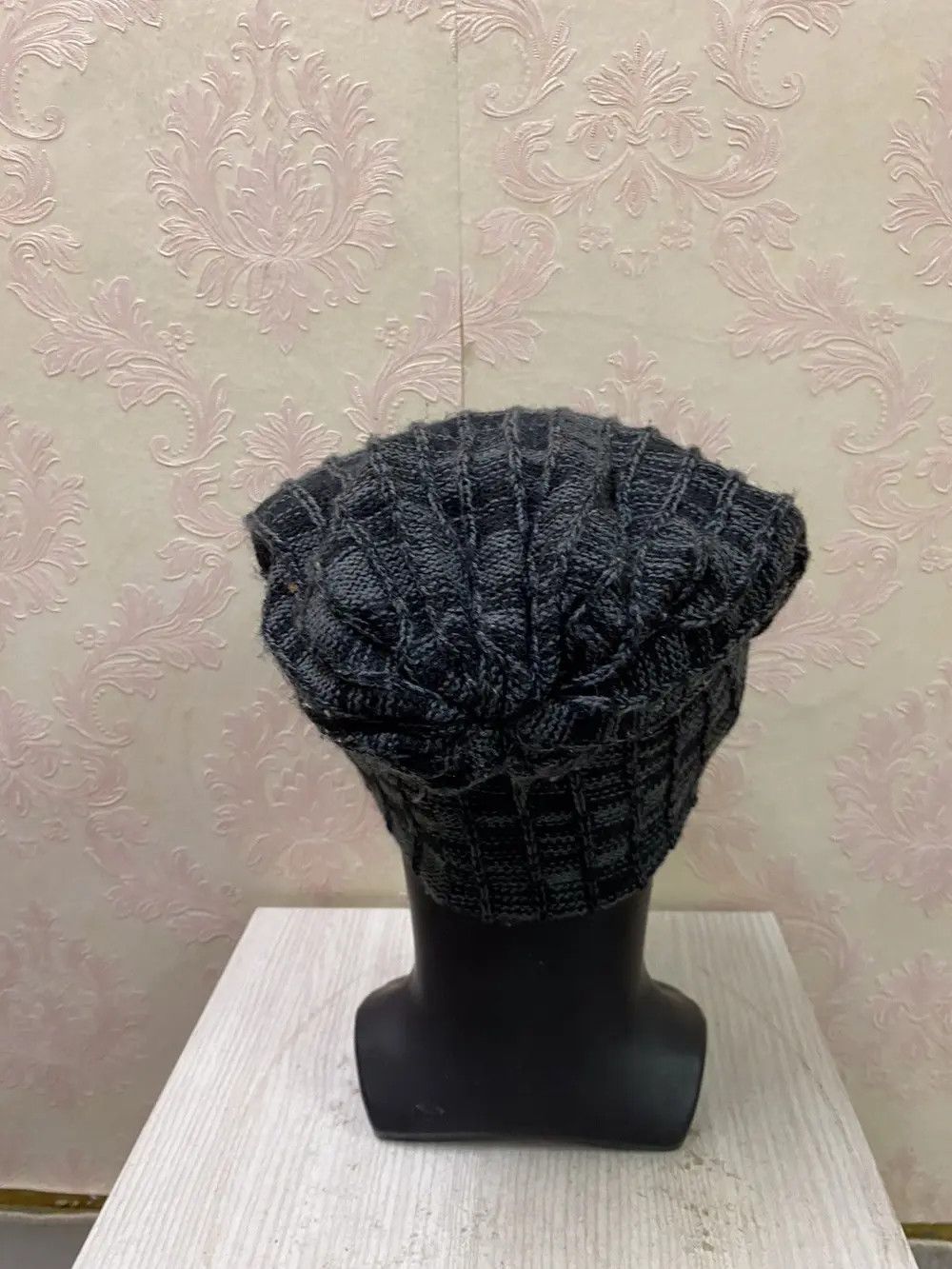 Japanese Brand Japanese Brand Rare Design Knit Beanie Hat Size ONE SIZE - 4 Thumbnail