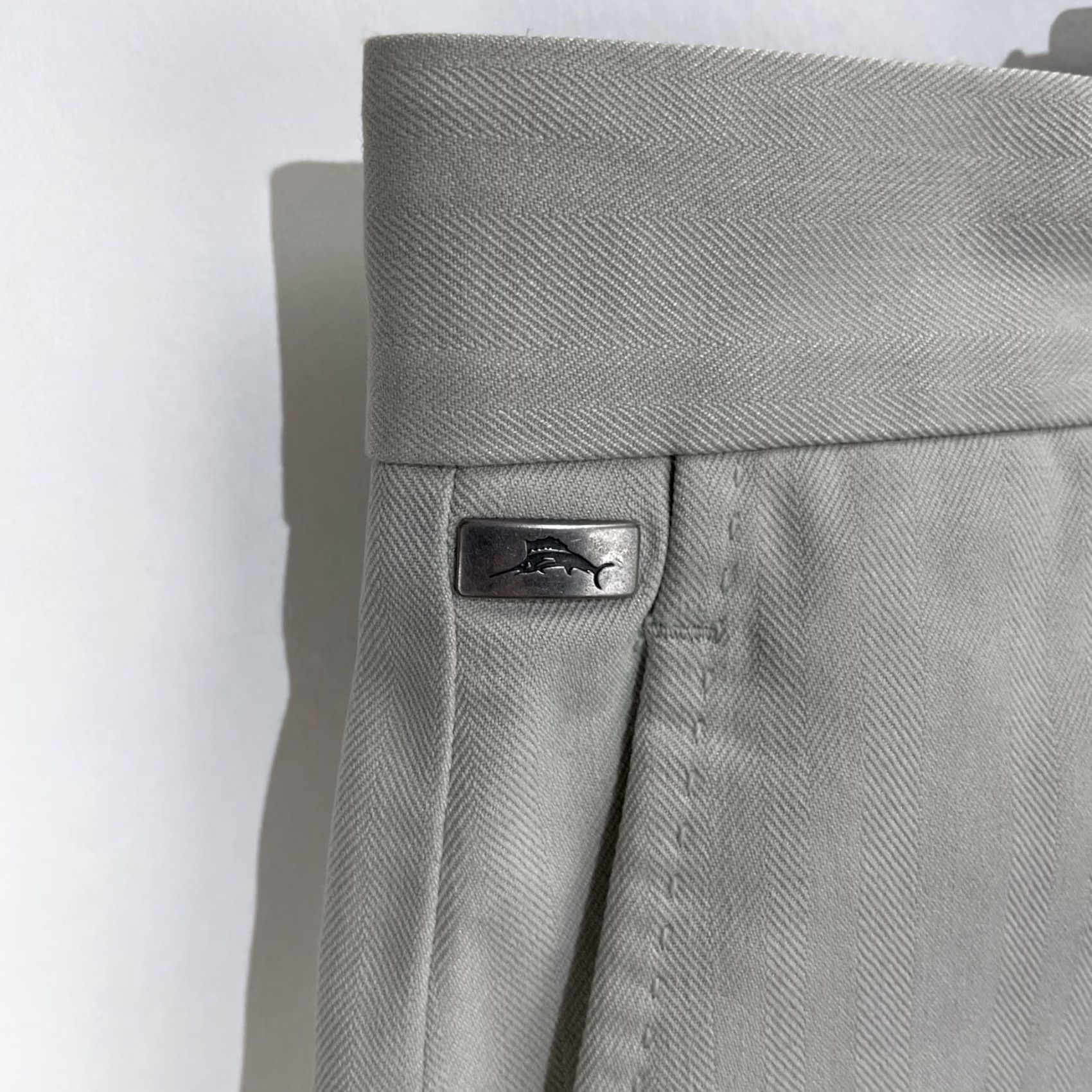 Tommy Bahama Tommy Bahama Shorts Mens 36 Ivory Tan Flat Front Cotton Silk Blend Golf Boating Size US 36 / EU 52 - 3 Thumbnail