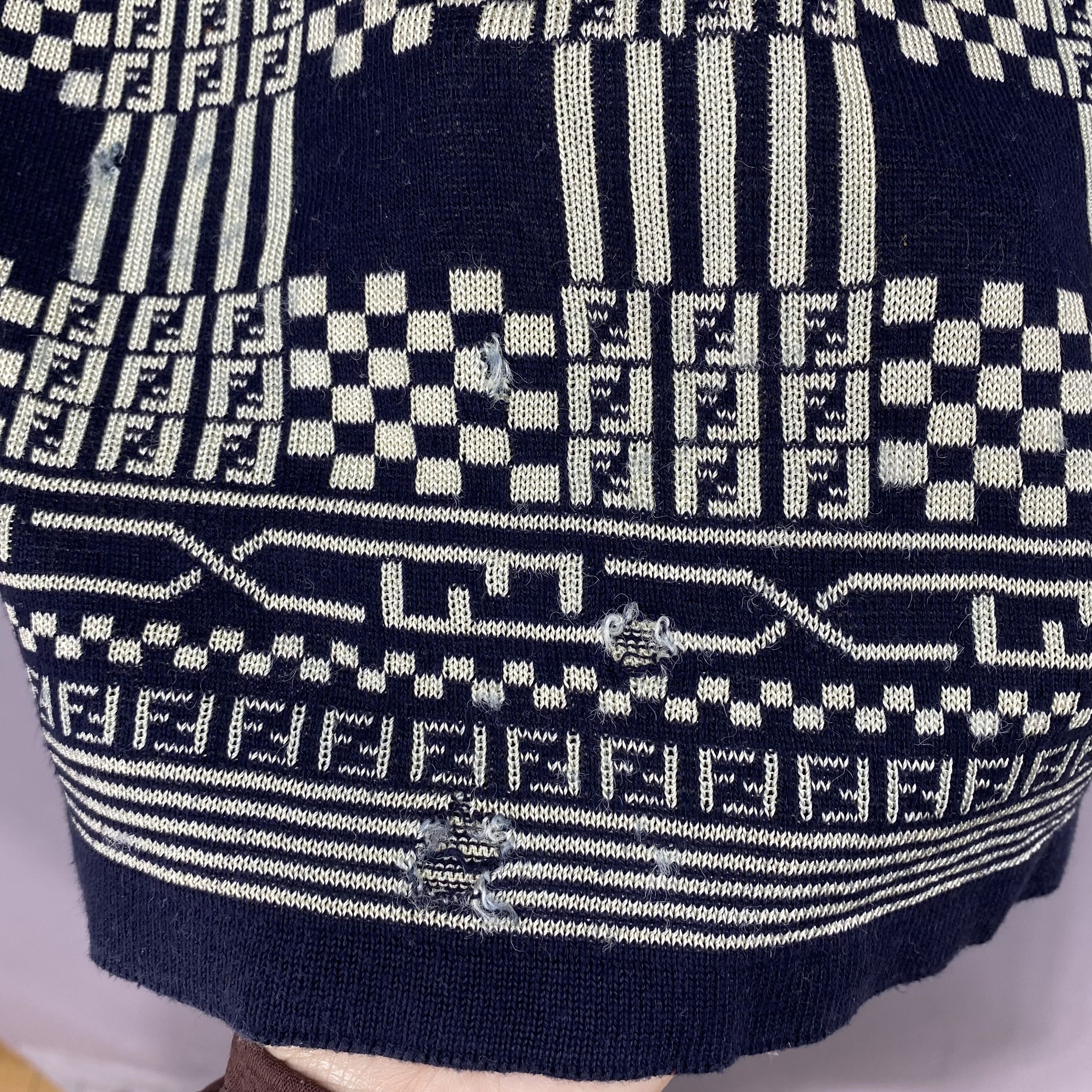Japanese Brand Vintage 90s Fendi Short Sleeve Tops Knit Monogram Sweater Size XXS / US 00 / IT 34 - 10 Thumbnail
