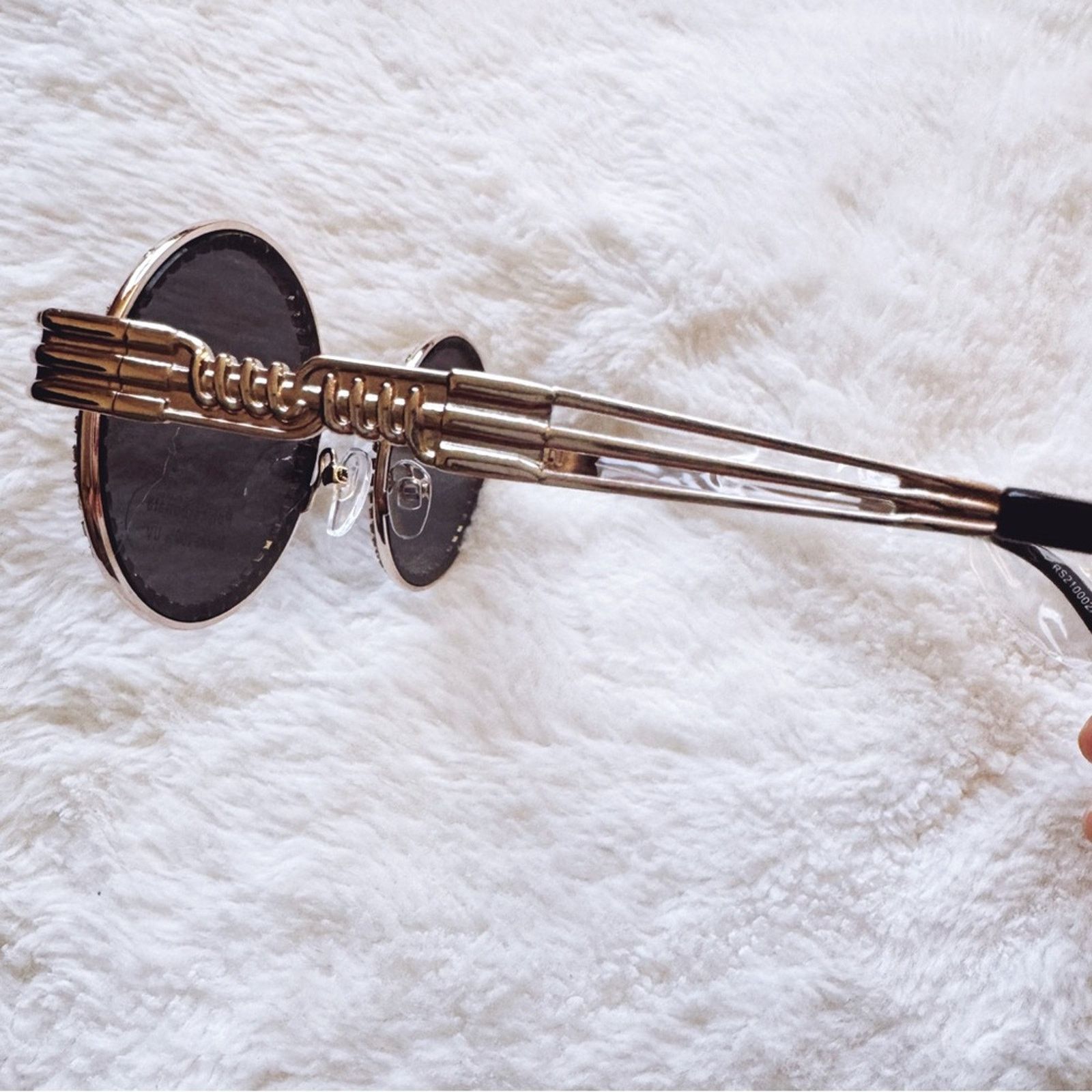 Other Kate Black Round Sunglasses Size ONE SIZE - 15 Thumbnail