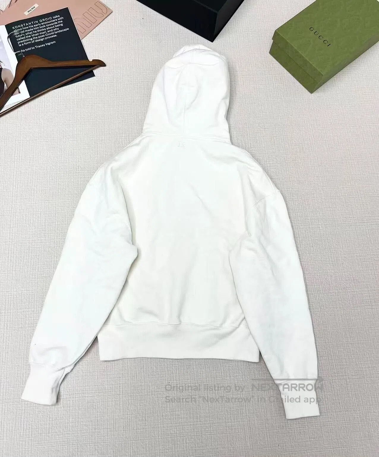AMI AMI White Cotton Hooded Sweatshirt. Size US S / EU 44-46 / 1 - 2 Thumbnail