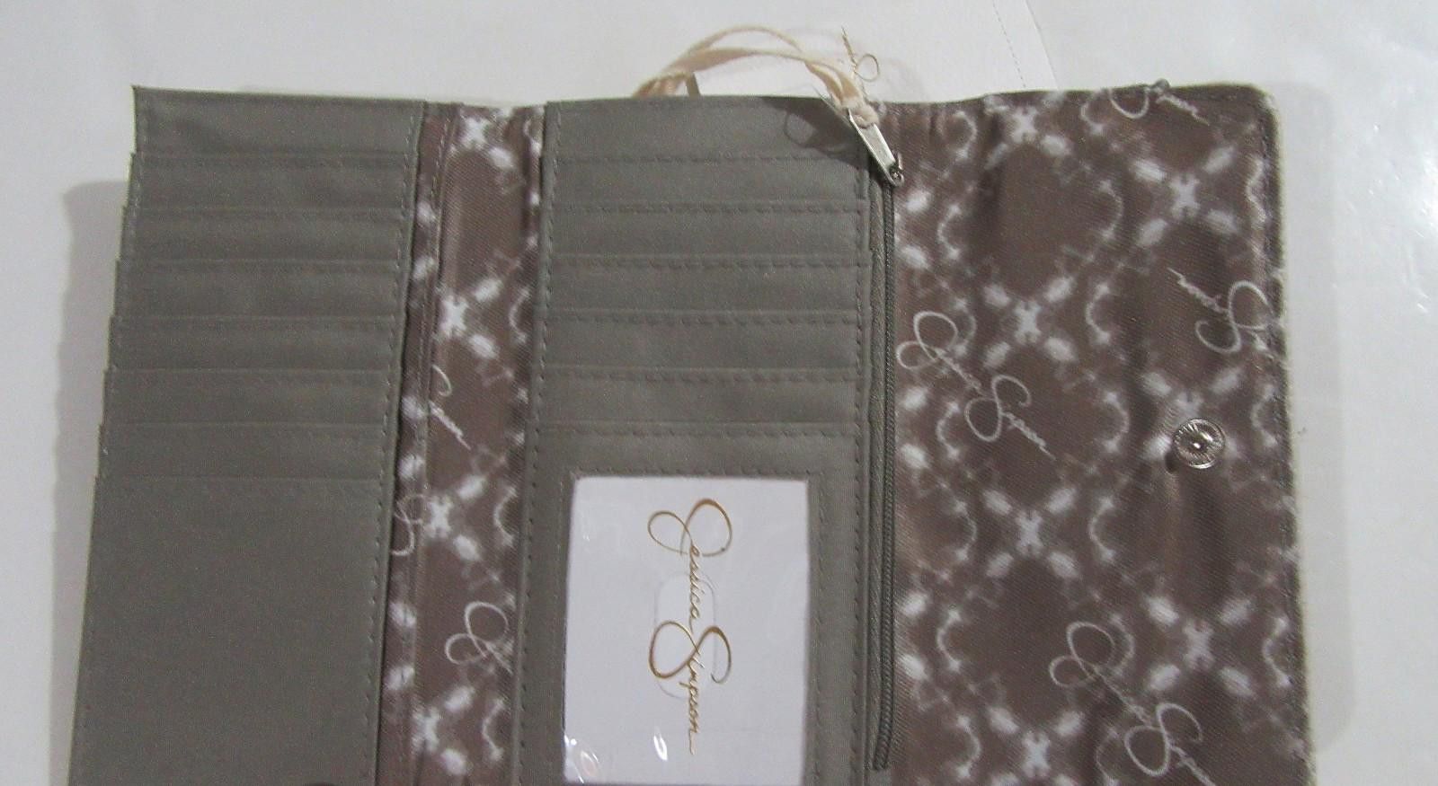 Other Jessica Simpson Linea Trifold Wallet Parchment Fog Grey Size ONE SIZE - 3 Thumbnail