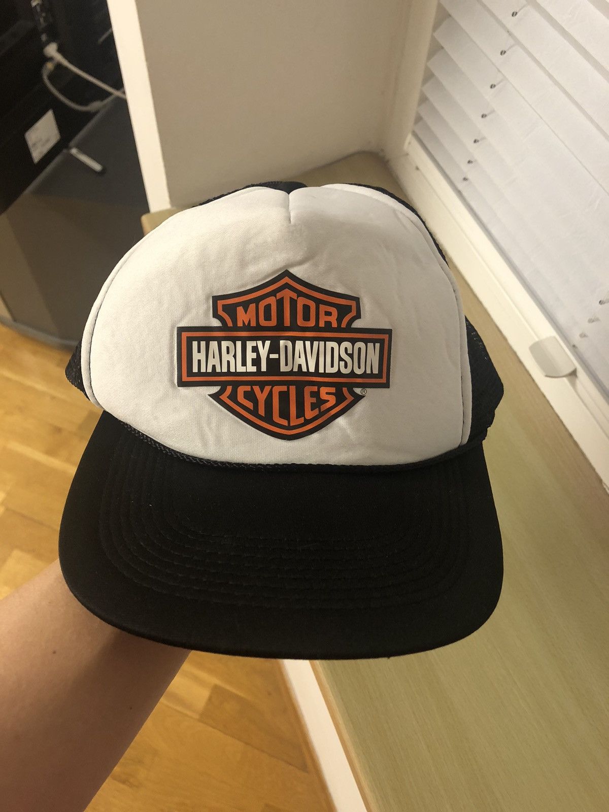 Harley Davidson × Vintage HARLEY DAVIDSON VINTAGE CLASSIC LOGO TRUCKER HAT Size ONE SIZE - 1 Thumbnail