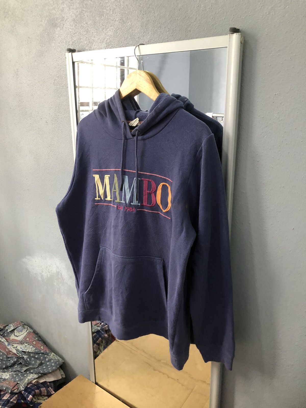 Mambo × Man Made In Australia Vintage Mambo Spell-Out Logo Hoodie Size US M / EU 48-50 / 2 - 2 Thumbnail