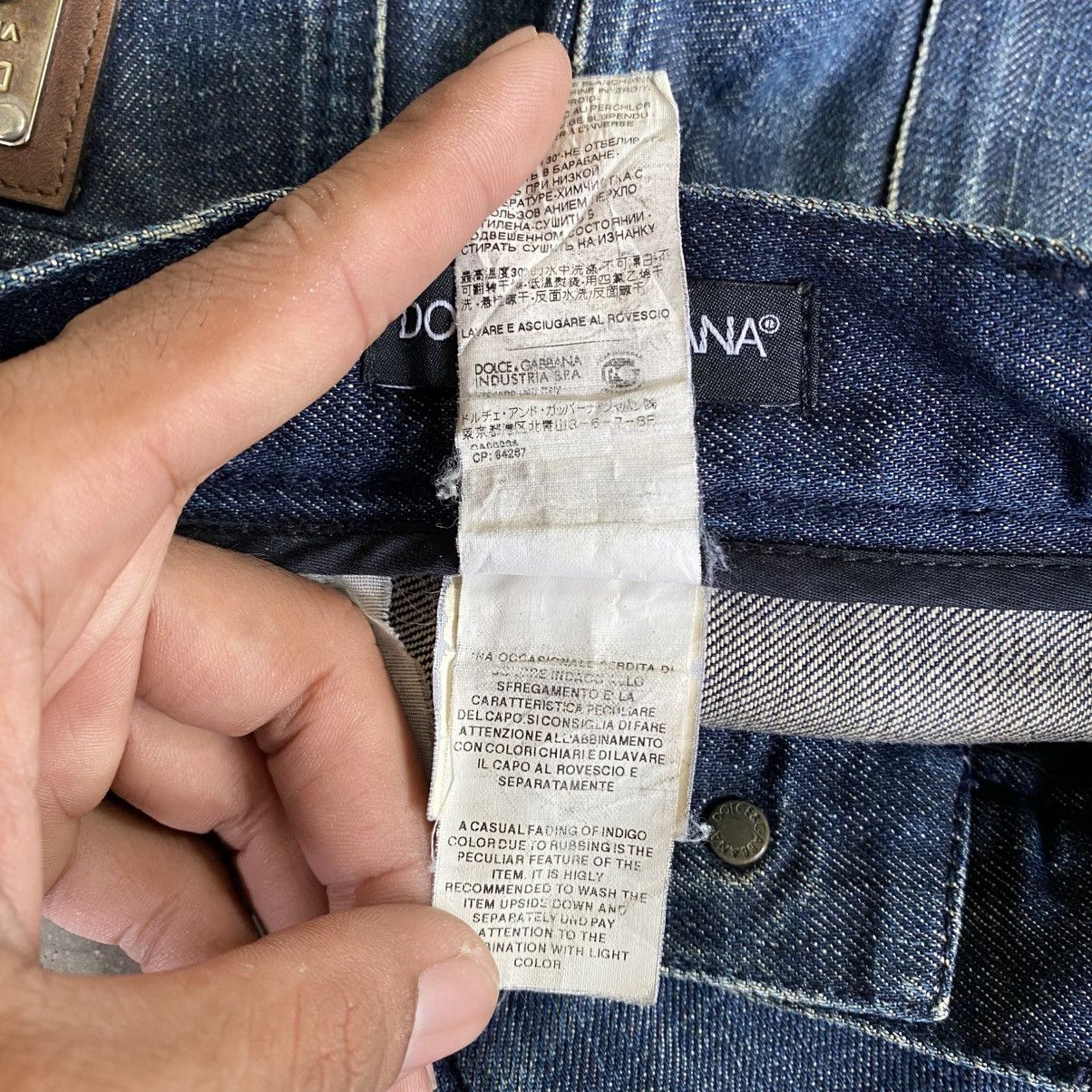 Dolce & Gabbana 2000s Dolce&Gabbana Via San Damiano 7 Denim Pants Size US 26 / EU 42 - 11 Thumbnail