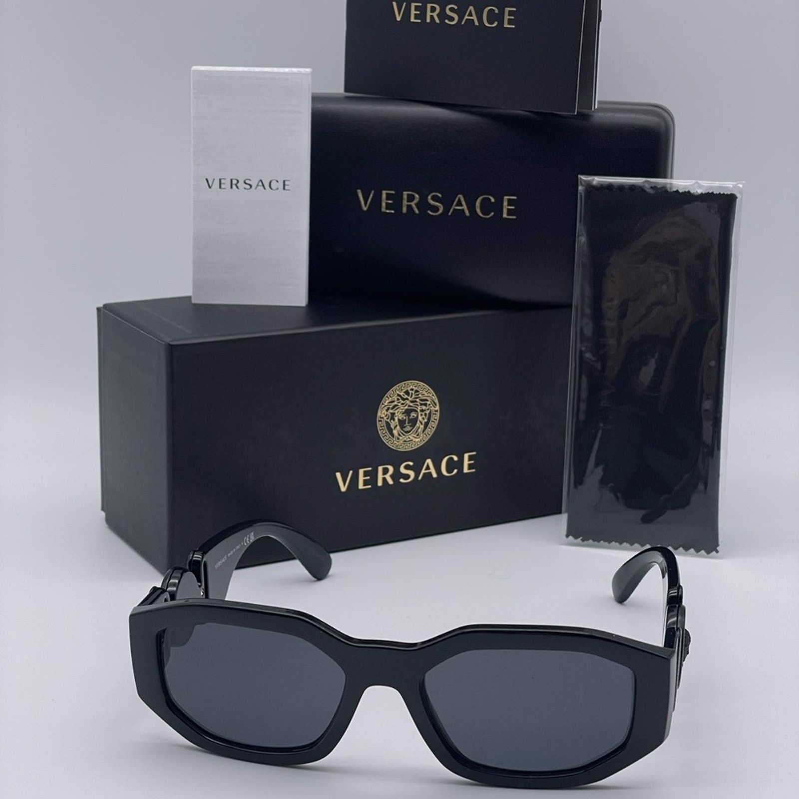 Versace NEW VERSACE VE4361 536087 Black/Dark Grey Unisex Sunglasses Size ONE SIZE - 10 Thumbnail