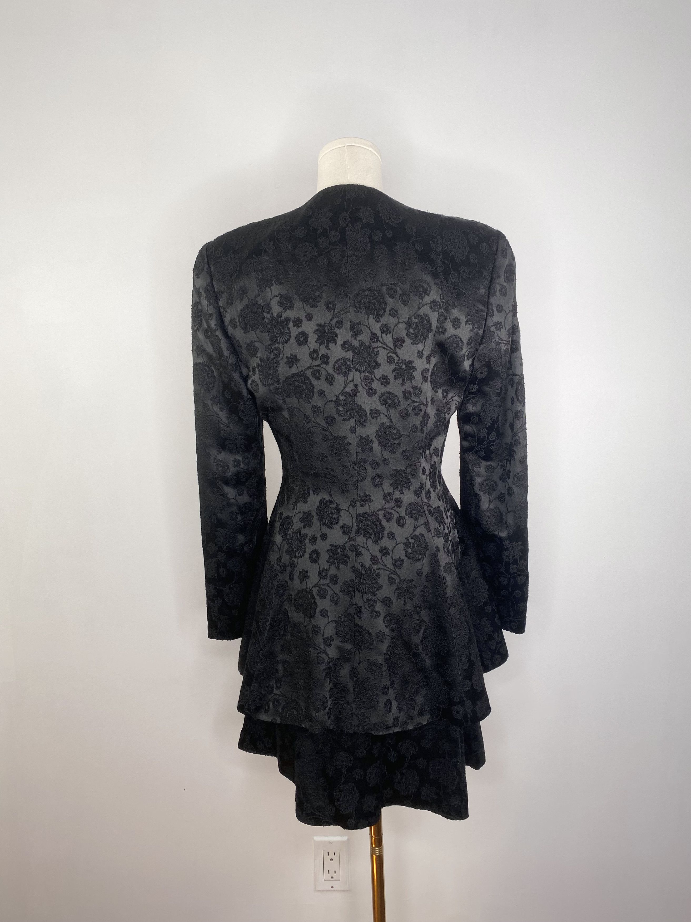 Giorgio Armani Giorgio Armani - Embroidered Black Two-Piece Suit Size S / US 4 / IT 40 - 6 Thumbnail