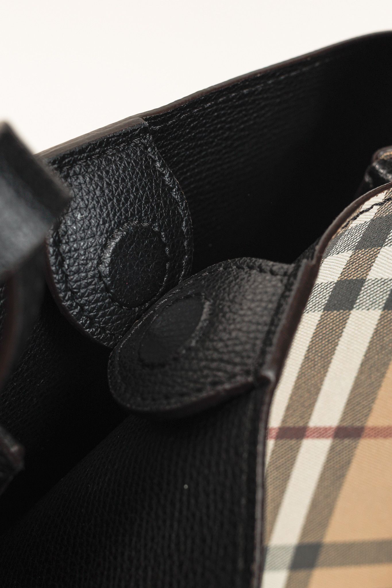 Burberry Burberry Small Lorne Haymarket Check Leather-Trim Bucket Bag Size ONE SIZE - 11 Thumbnail