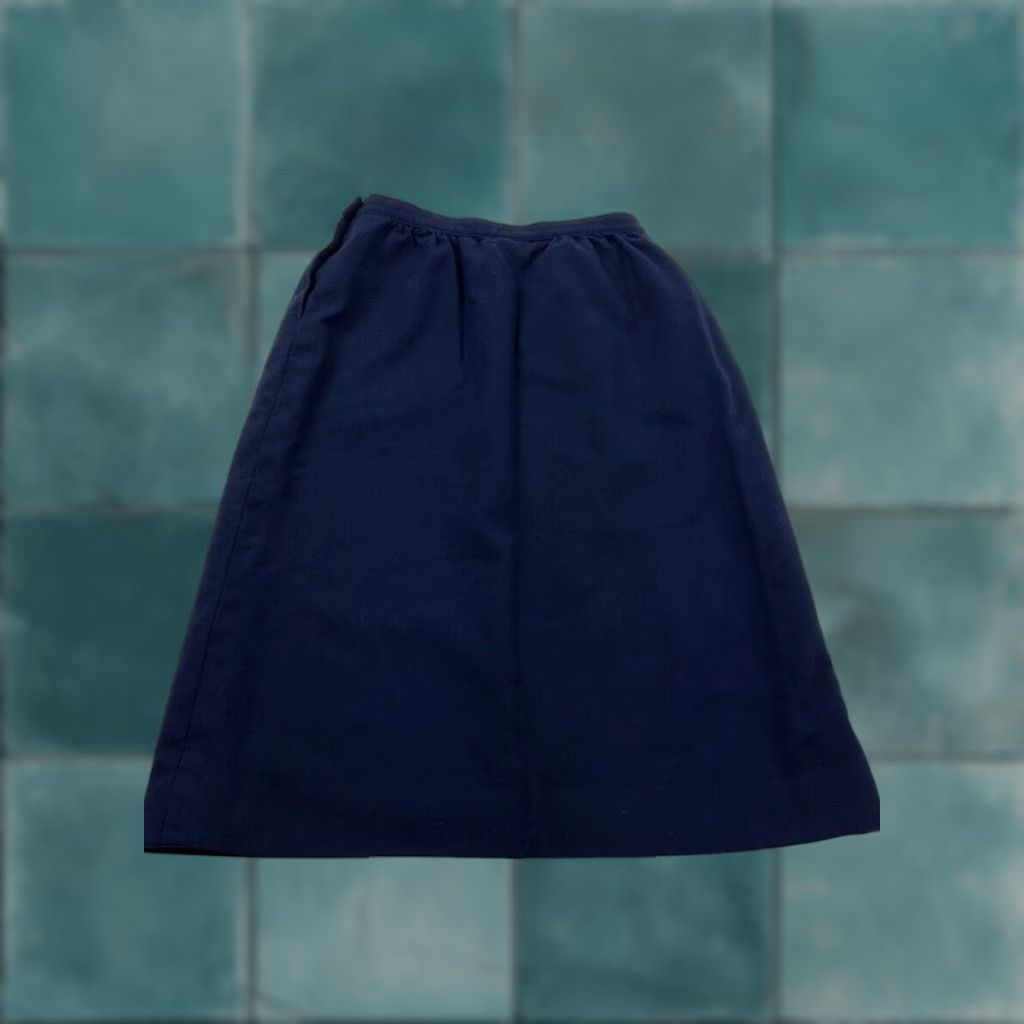 Pendleton VINTAGE Pendleton Skirt Women’s 2 Navy Blue Wool Pencil Made In USA Women's Knee Length Lined Pockets 16 (tagged 16) Size 2 Size 26" / US 2 / IT 38 - 1 Thumbnail