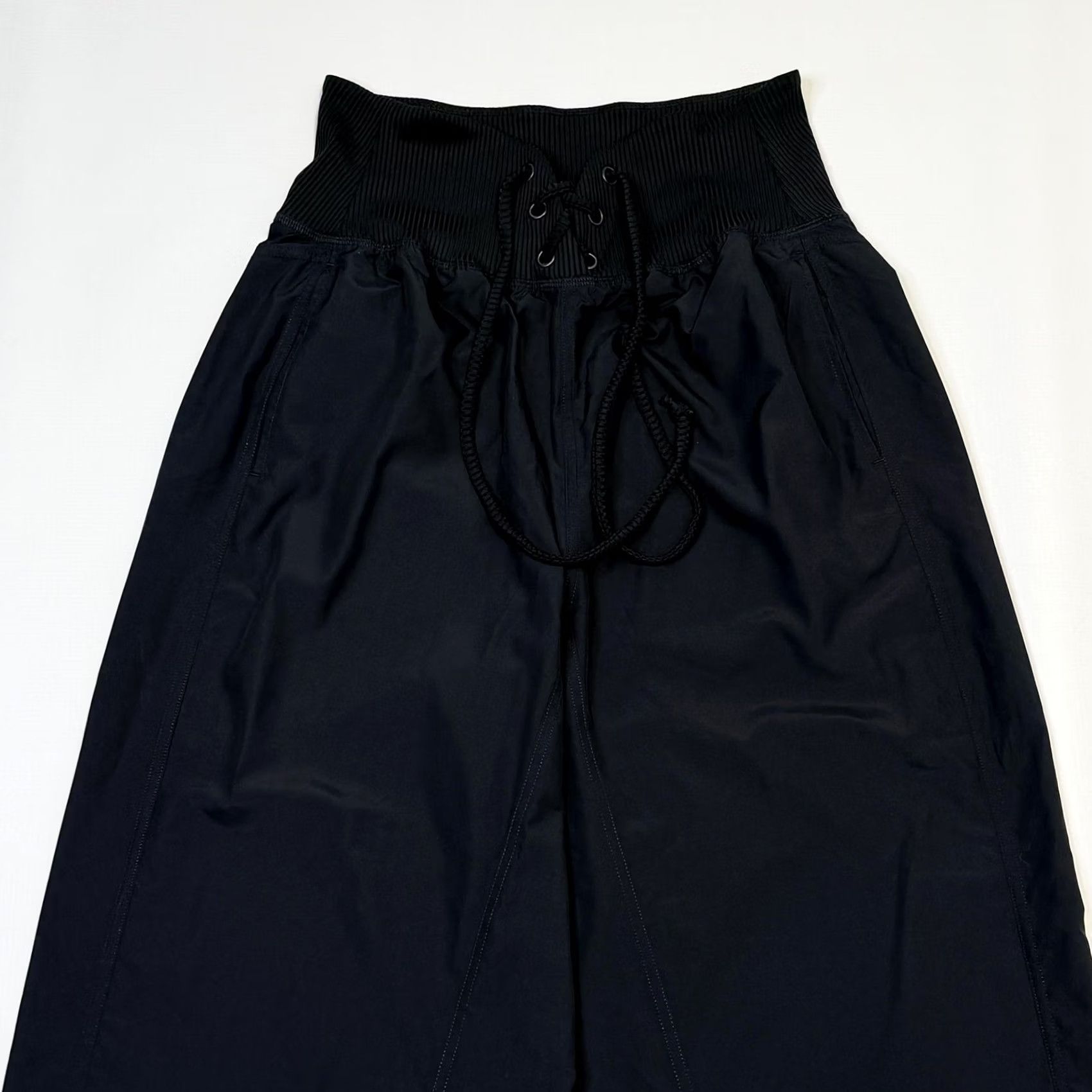 Vintage Free People Pants Womens Small Black High Waist Wide Leg Windbreaker Drawstring Size 28" / US 6 / IT 42 - 2 Thumbnail