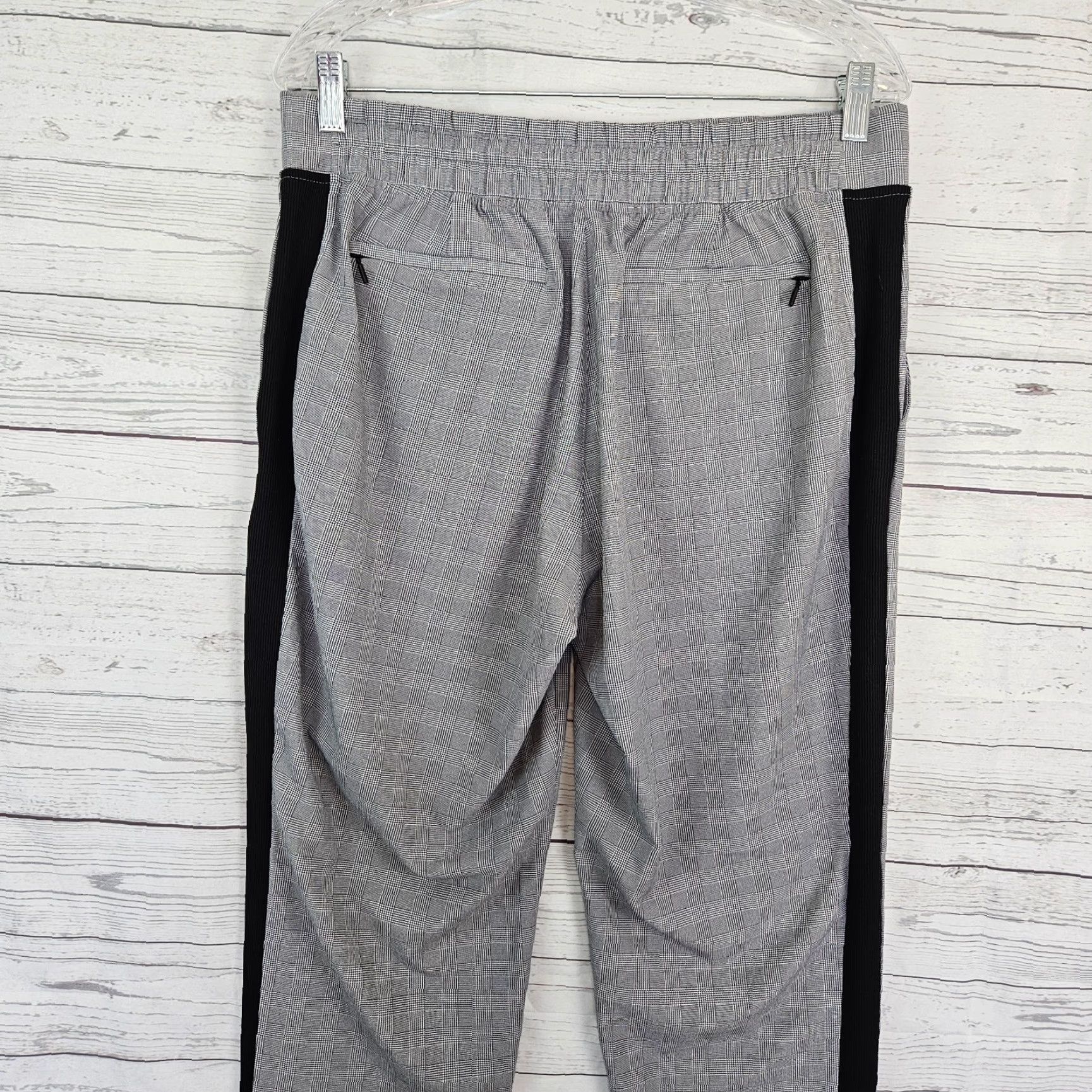 Athleta Athleta Womens Brooklyn Ankle Pants Sz 10 Black Plaid Pull On Size 32" / US 10 / IT 46 - 4 Thumbnail