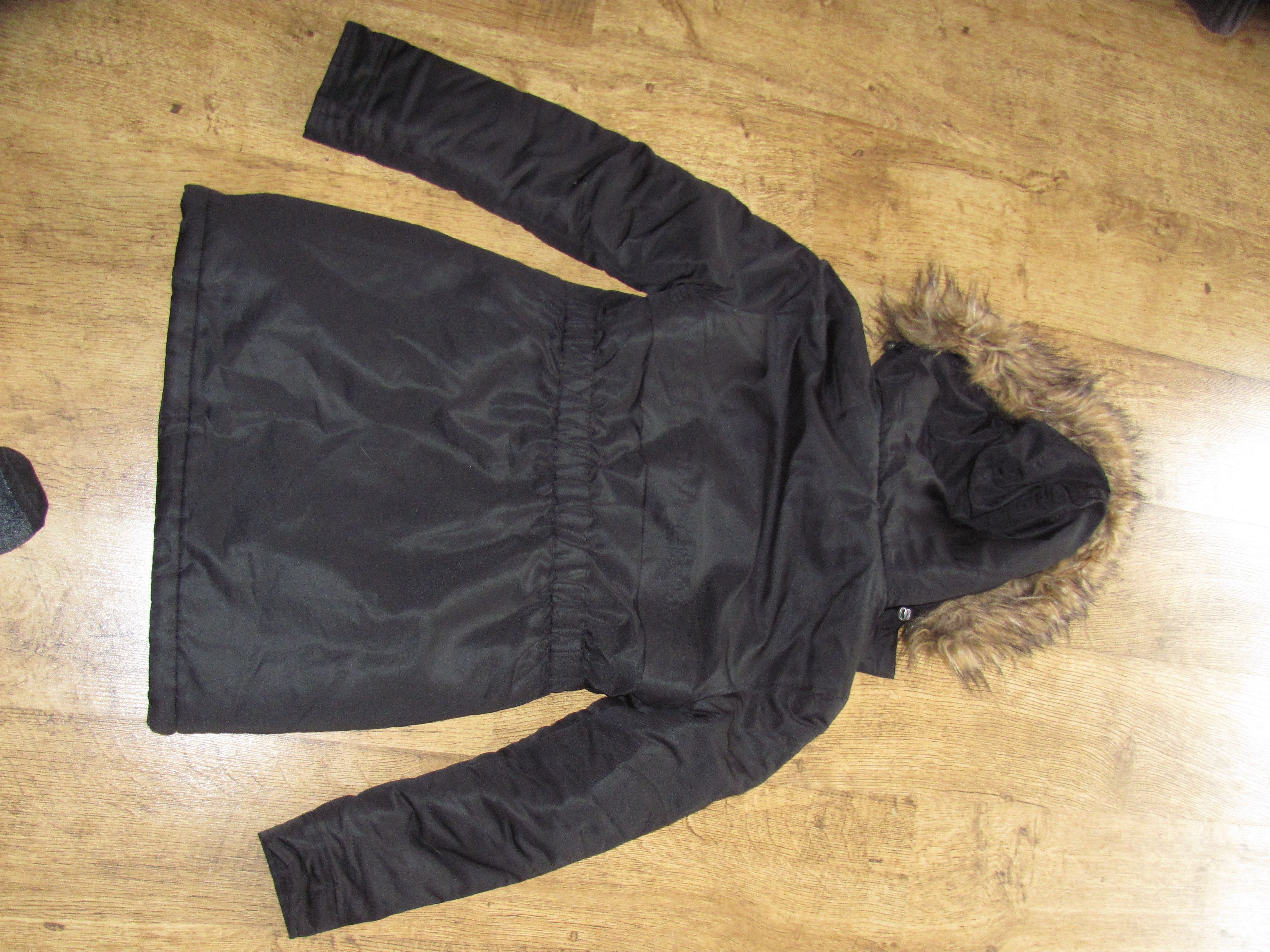 If Six Was Nine × Le Grande Bleu (L.G.B.) × PPFM LGB Style Black Jacket With Fur Hood Size ONE SIZE - 11 Thumbnail