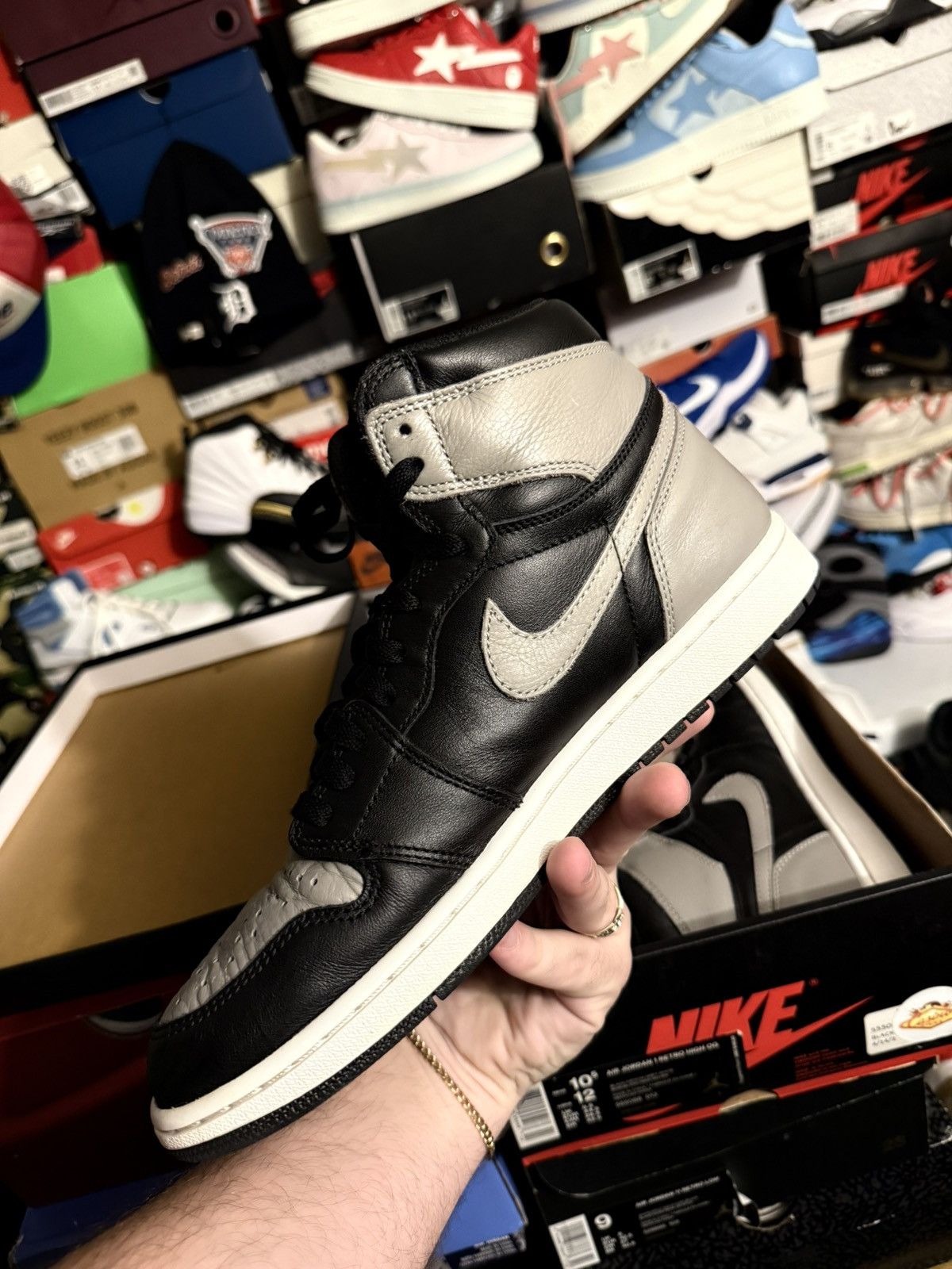 Jordan Brand Jordan retro 1 high shadow sz 10.5 Size US 10.5 / EU 43-44 - 3 Thumbnail