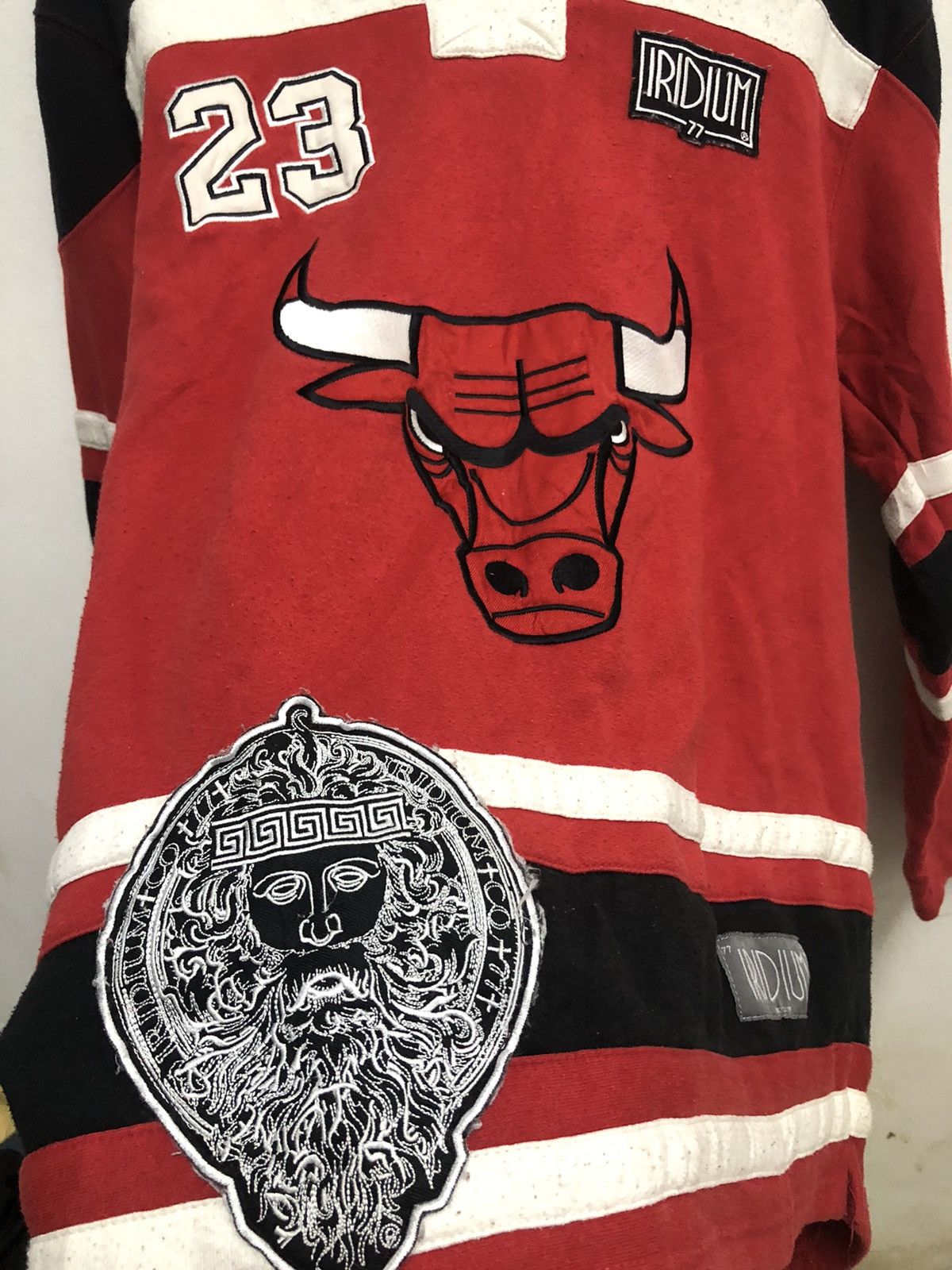 NBA × Vintage Vtg chicago bulls hoodies Size US L / EU 52-54 / 3 - 4 Thumbnail