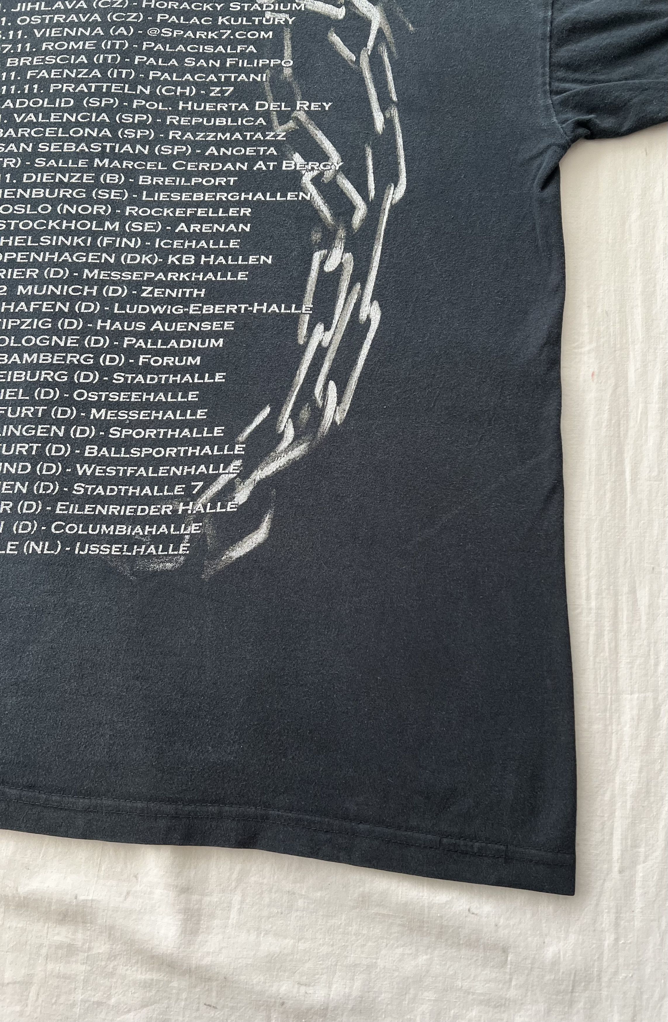 Band Tees Vintage 2002 Manowar Warriors of the World Tour T-shirt Size US L / EU 52-54 / 3 - 19 Thumbnail