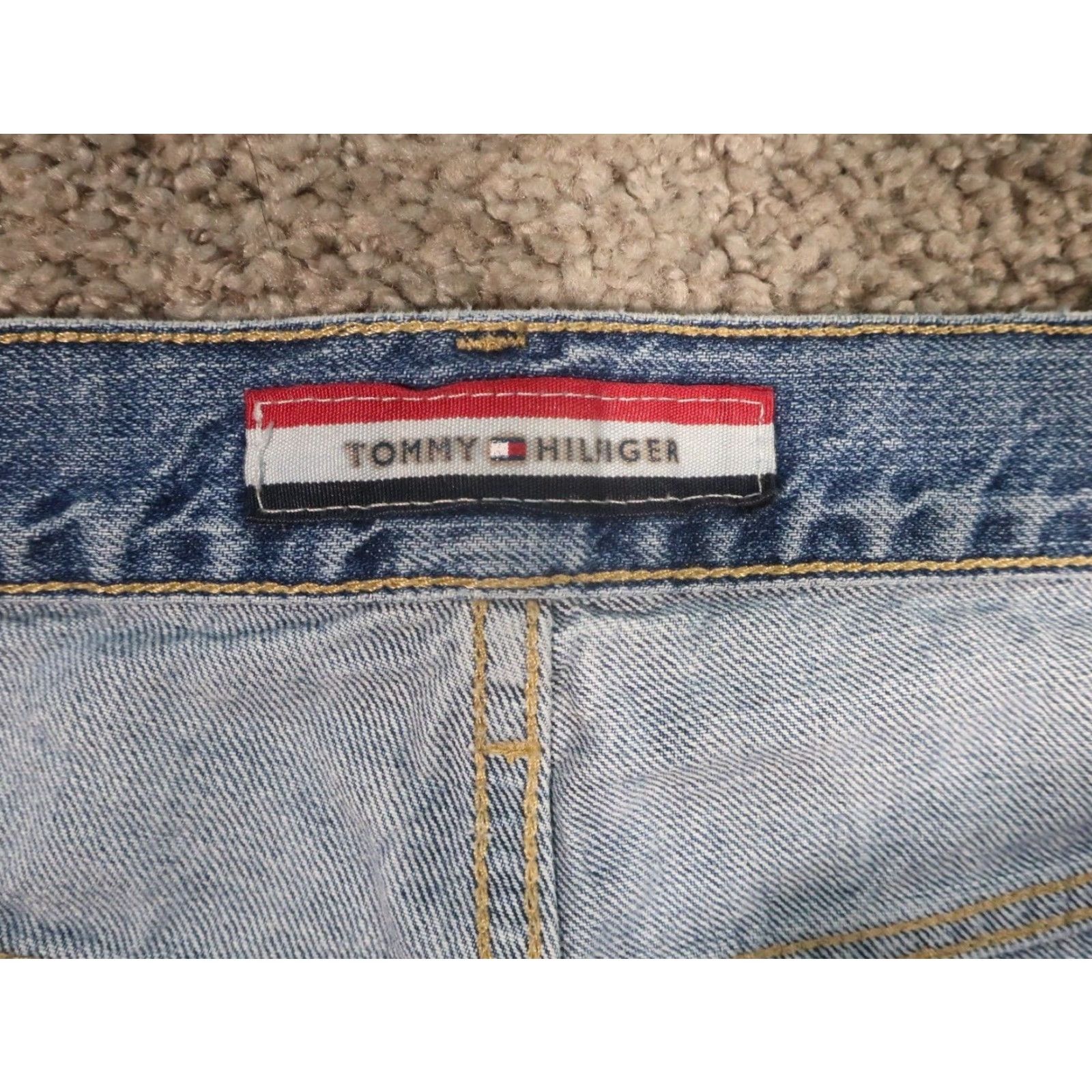 Tommy Hilfiger VINTAGE Tommy Hilfiger Jeans Mens 36x30 Straight 100% Cotton Medium Wash Denim Loose Fit Size US 36 / EU 52 - 3 Thumbnail