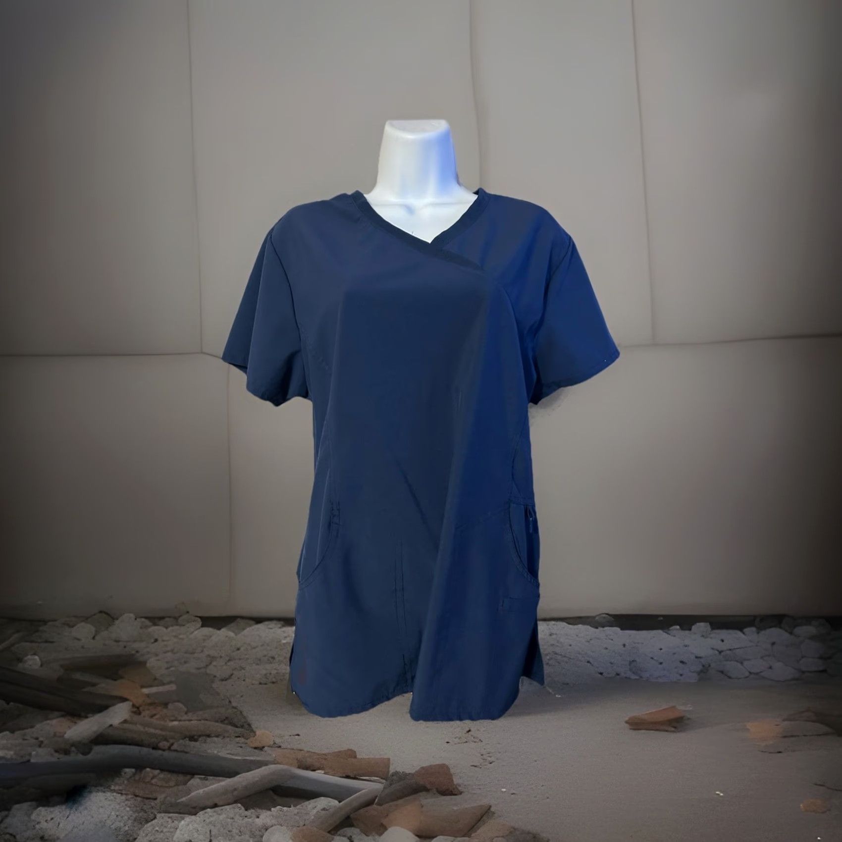 Vintage Scrubaid Scrub Top Women Medium Navy Blue Short Sleeve V Neck Pockets Size M / US 6-8 / IT 42-44 - 5 Thumbnail