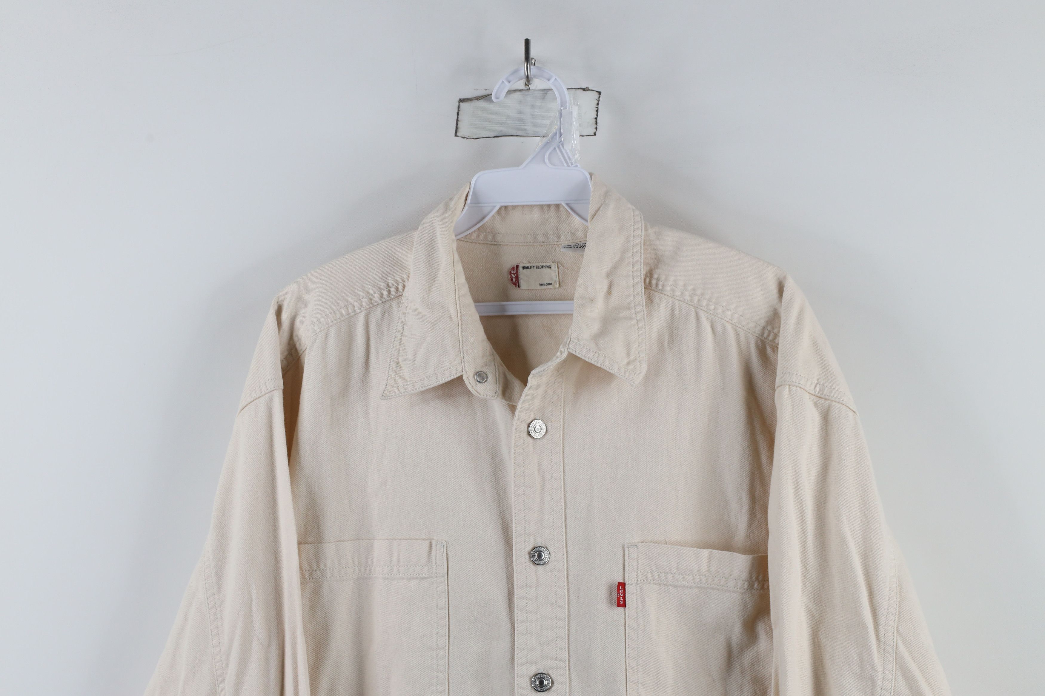 Levi's × Vintage Vintage Y2K 2003 Levis Collared Button Shirt Cream Cotton Size US M / EU 48-50 / 2 - 2 Thumbnail