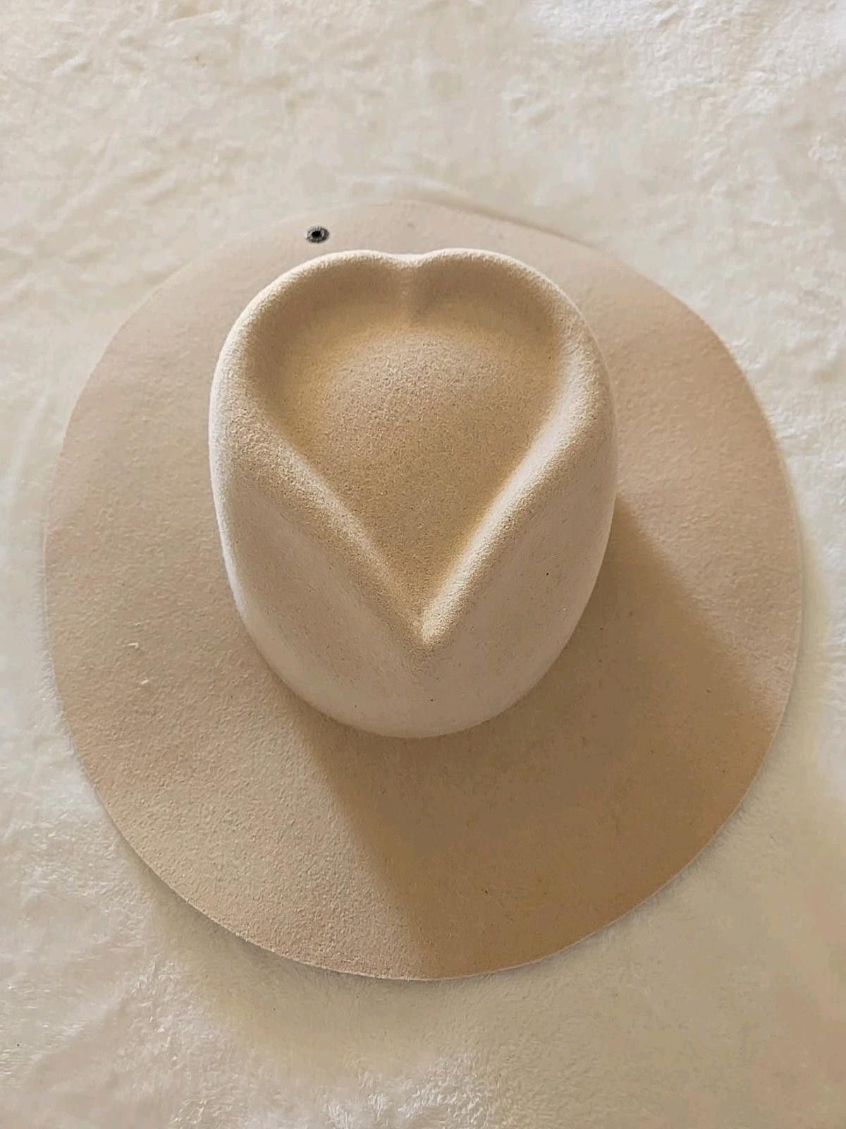 Other Peter Grimm Amore Heart Cowgirl Women’s Western Hat NEW Size ONE SIZE - 1 Thumbnail