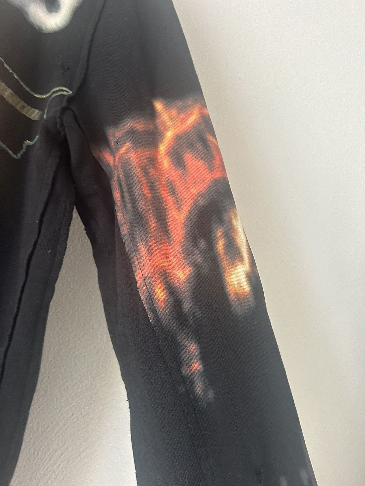 Givenchy Givenchy Heavy Metal Graphic Sweatshirt Size US S / EU 44-46 / 1 - 4 Thumbnail