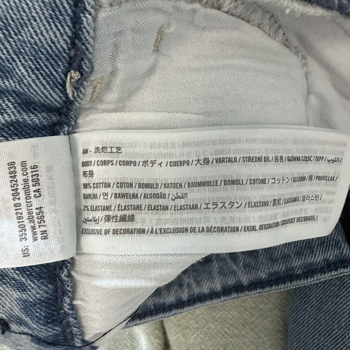 Hollister Hollister Women’s Patchwork Distressed Jeans Size 9 Size 29" - 4 Thumbnail