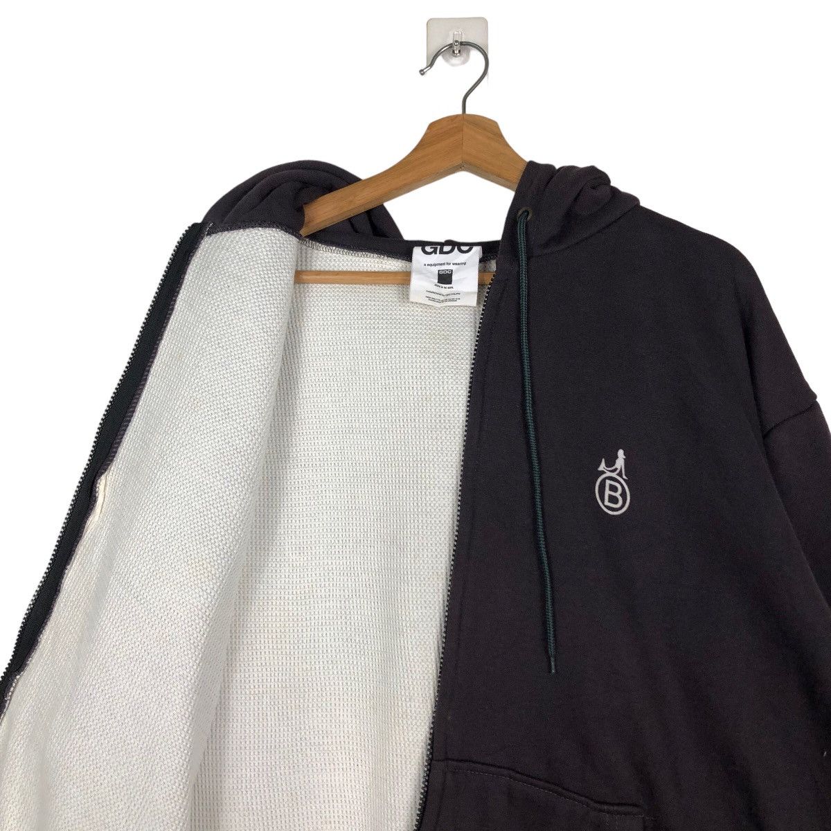 Camber Vintage Hoodie Camber Made in USA London Big Logo Spell Out Size US L / EU 52-54 / 3 - 14 Thumbnail