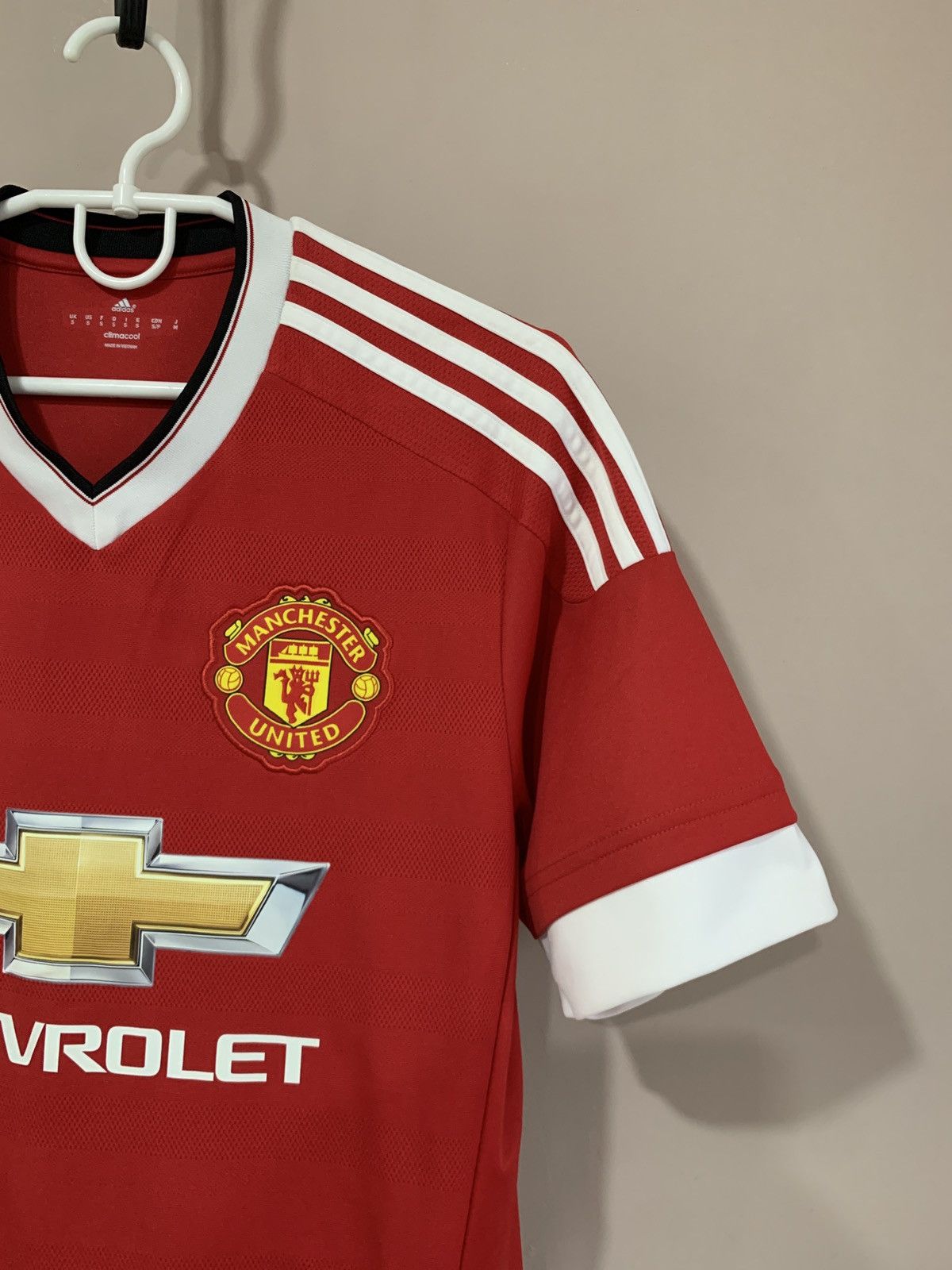 Adidas Manchester United 2015 Home Football Shirt Adidas Soccer S Size US S / EU 44-46 / 1 - 3 Thumbnail