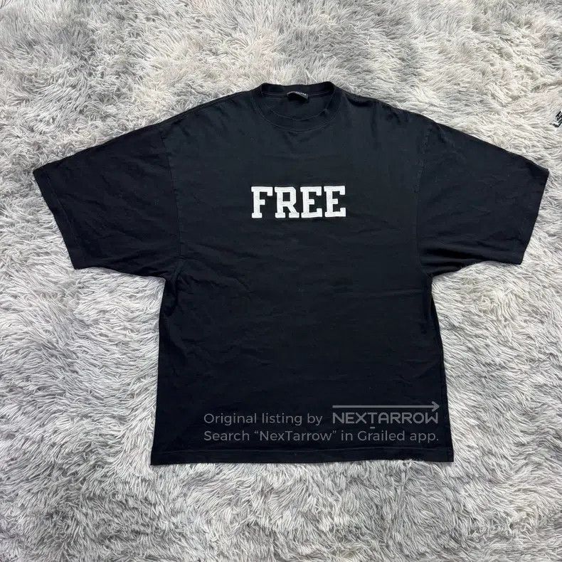 Balenciaga Balenciaga Free letter short-sleeve Size US XS / EU 42 / 0 - 1 Thumbnail