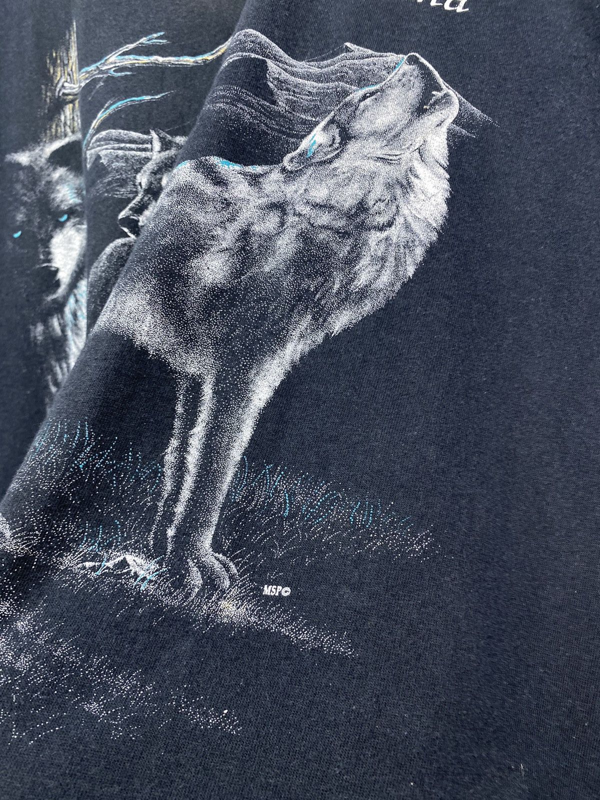 Vintage Vintage 90s Wolf Nature USA Montana Single Stitch T-Shirt Size US XL / EU 56 / 4 - 4 Thumbnail