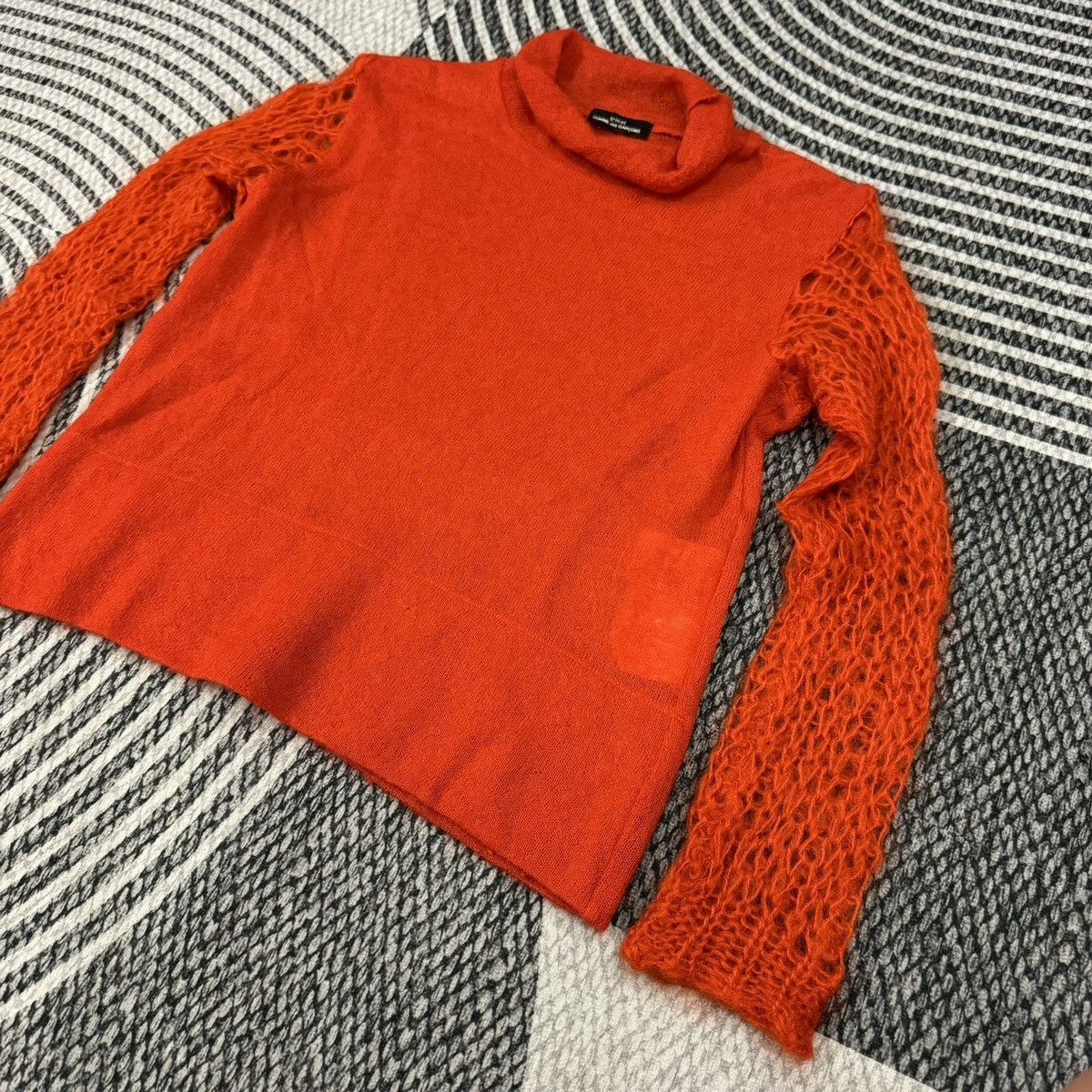 Comme des Garcons Comme des Garcons Fishnet Sleeves Knitwear Size US S / EU 44-46 / 1 - 5 Thumbnail