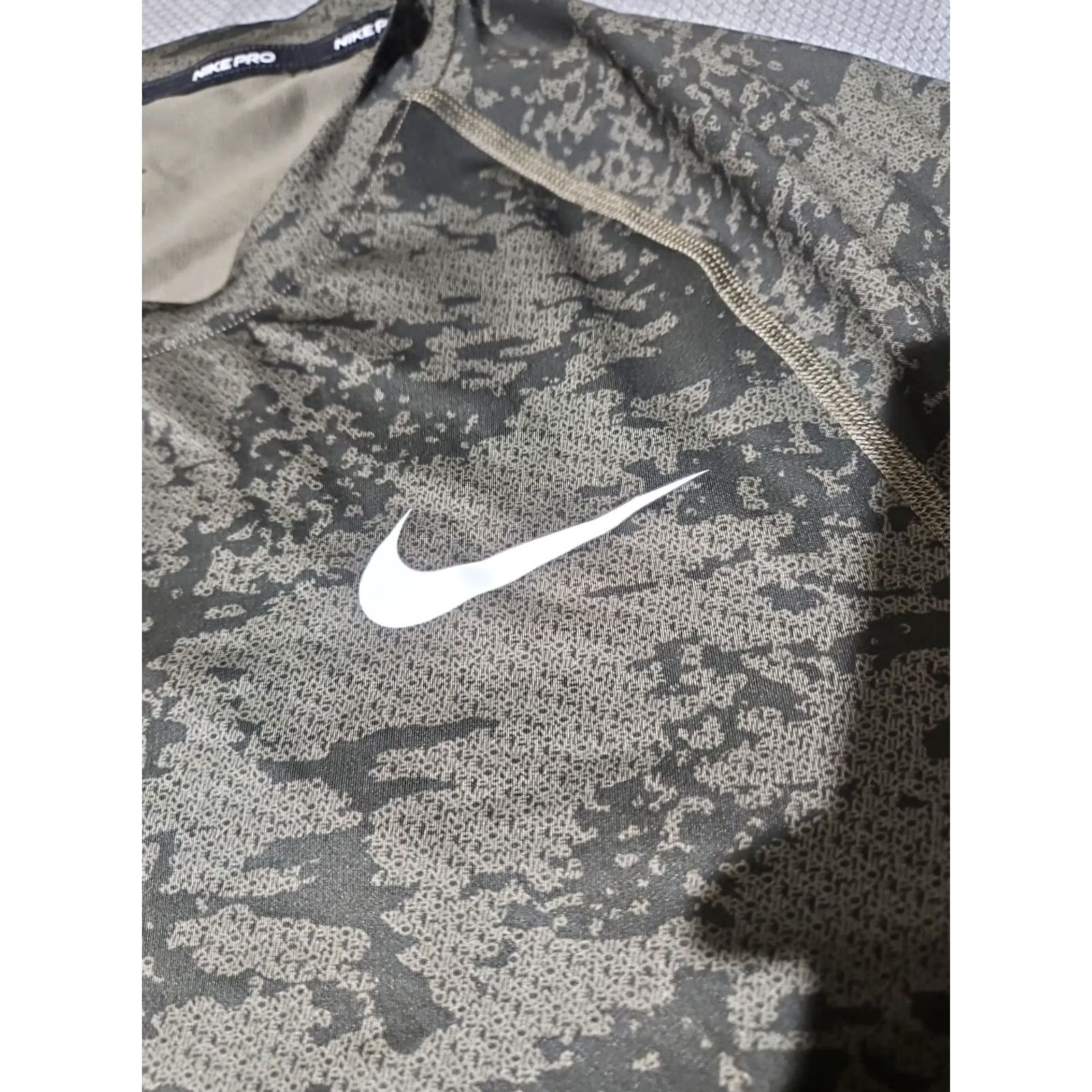 Nike Nike Pro Shirt Mens L Green Digital Camouflage Dri Fit Performance Tee Size US L / EU 52-54 / 3 - 7 Thumbnail