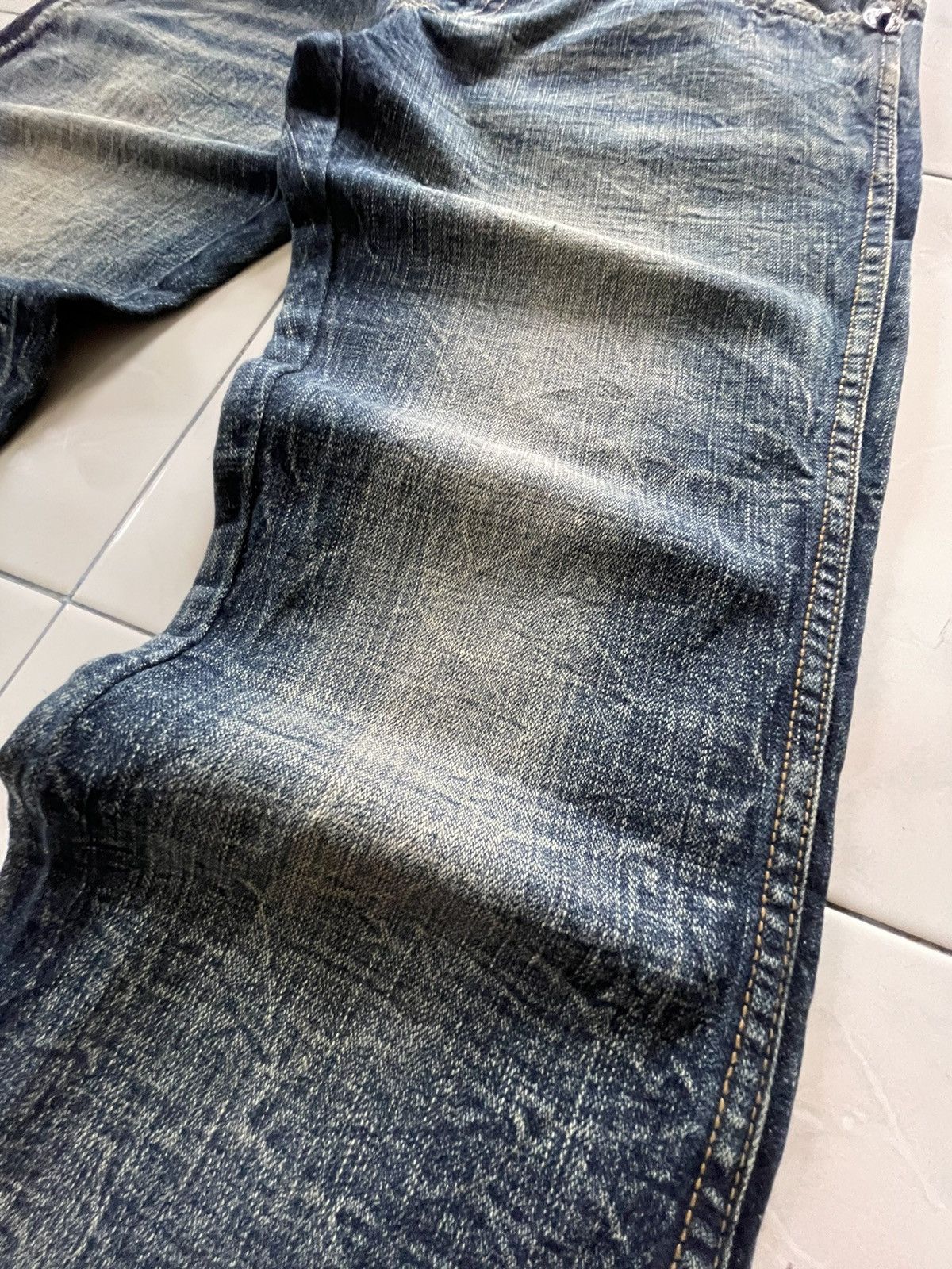Japanese Brand × Le Grande Bleu (L.G.B.) × Tornado Mart Toto Japan Claws Mark Honeycomb Flare Low Rise Jeans Size US 32 / EU 48 - 9 Thumbnail