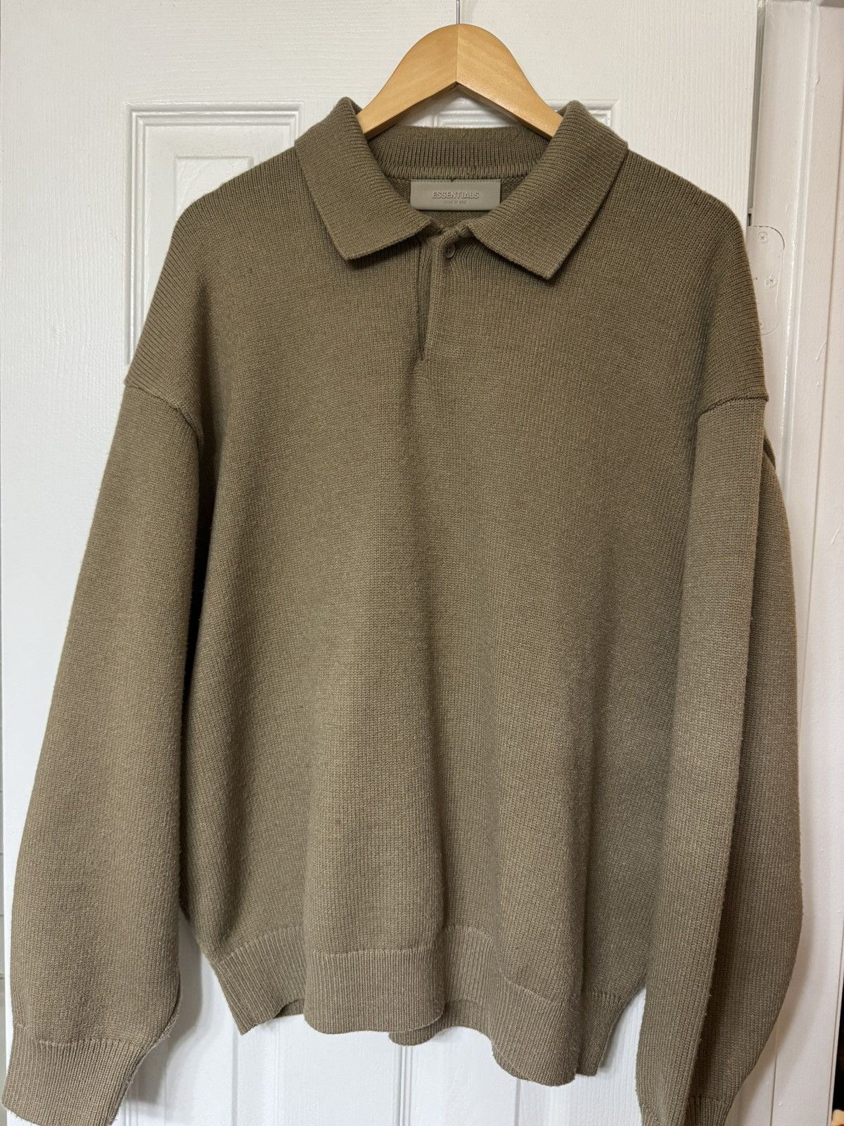 Essentials FW22 Fear of God Essentials Polyester Tan Polo Knit Beige Size US S / EU 44-46 / 1 - 1 Thumbnail